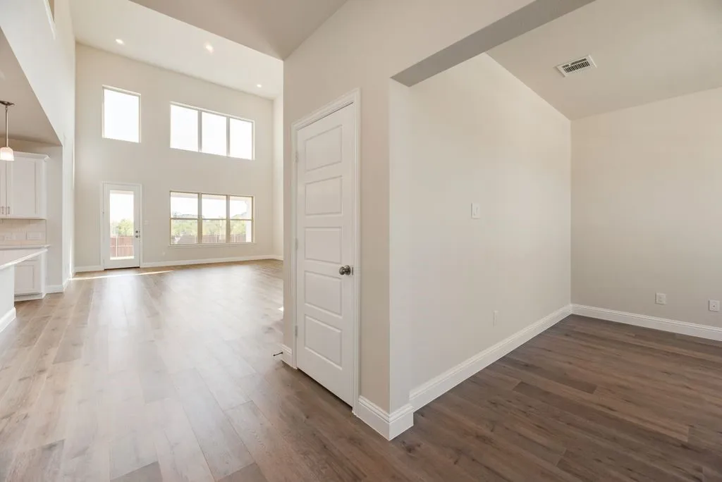 Single Family Residence For Sale in Grayson County , 1060 Birdie Street, Gunter, Texas 75058, 4 Bedroom, 3 Bathroom, 2 Garage spaces, 2,555 Sqft, built in 2026, mls#21394716, Real Estate Agent in Gunter, Homes For Sale in Grayson county, Homes For Sale in Gunter, Realtor in Gunter Texas, Real Estate Brokerage Independent Realty Texas, Luminita Cordes Realtor