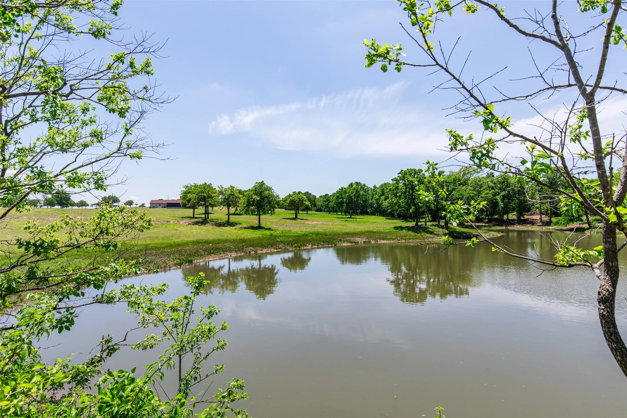 Single Family Residence For Sale in Montague County , 2043 Huddleston Road, Sunset, Texas 76270, 4 Bedroom, 2 Bathroom, 2 Garage spaces, 2,294 Sqft, built in 1990, mls#21394744, Real Estate Agent in Sunset, Homes For Sale in Montague county, Homes For Sale in Sunset, Realtor in Sunset Texas, Real Estate Brokerage Independent Realty Texas, Luminita Cordes Realtor