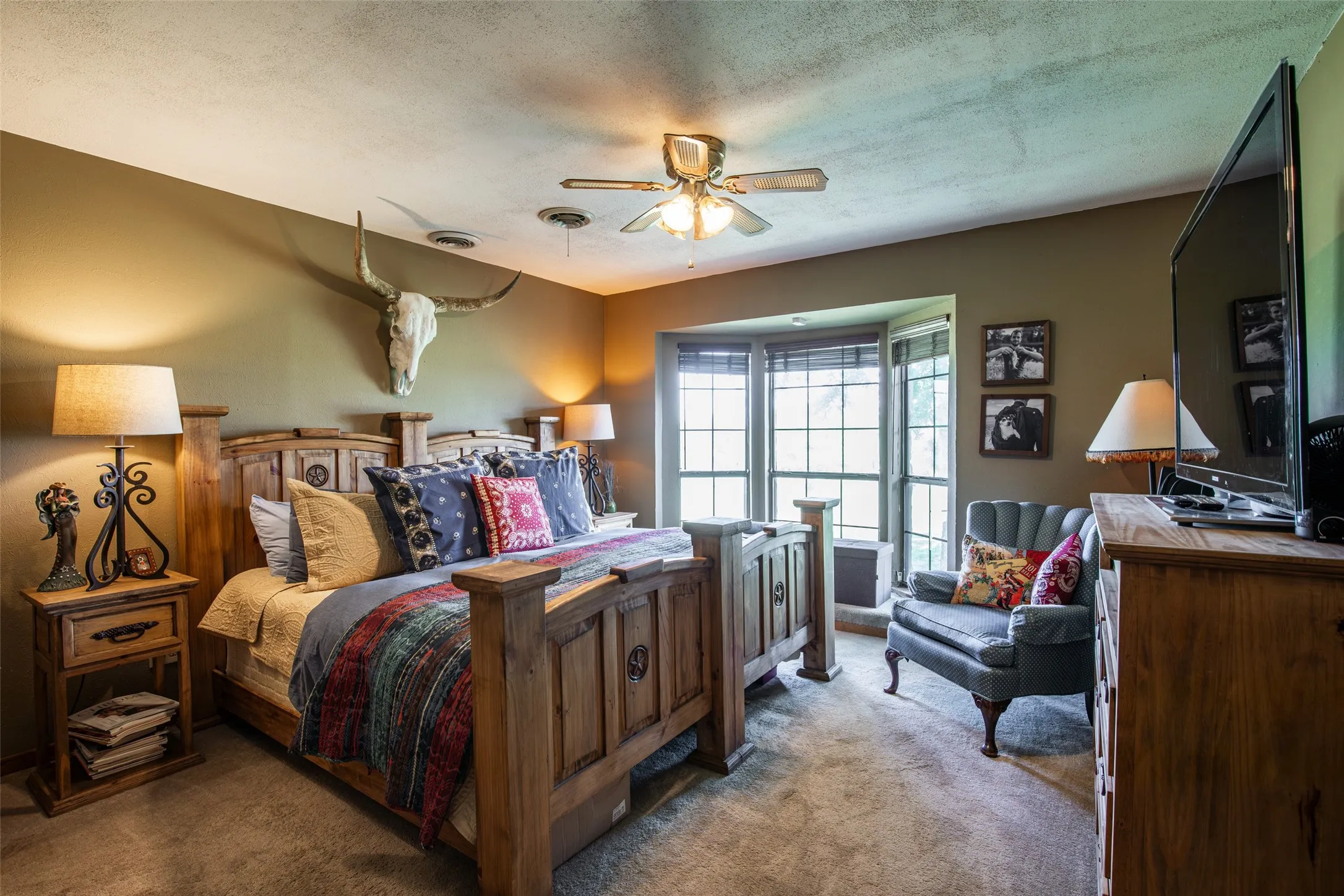 Single Family Residence For Sale in Montague County , 2043 Huddleston Road, Sunset, Texas 76270, 4 Bedroom, 2 Bathroom, 2 Garage spaces, 2,294 Sqft, built in 1990, mls#21394744, Real Estate Agent in Sunset, Homes For Sale in Montague county, Homes For Sale in Sunset, Realtor in Sunset Texas, Real Estate Brokerage Independent Realty Texas, Luminita Cordes Realtor