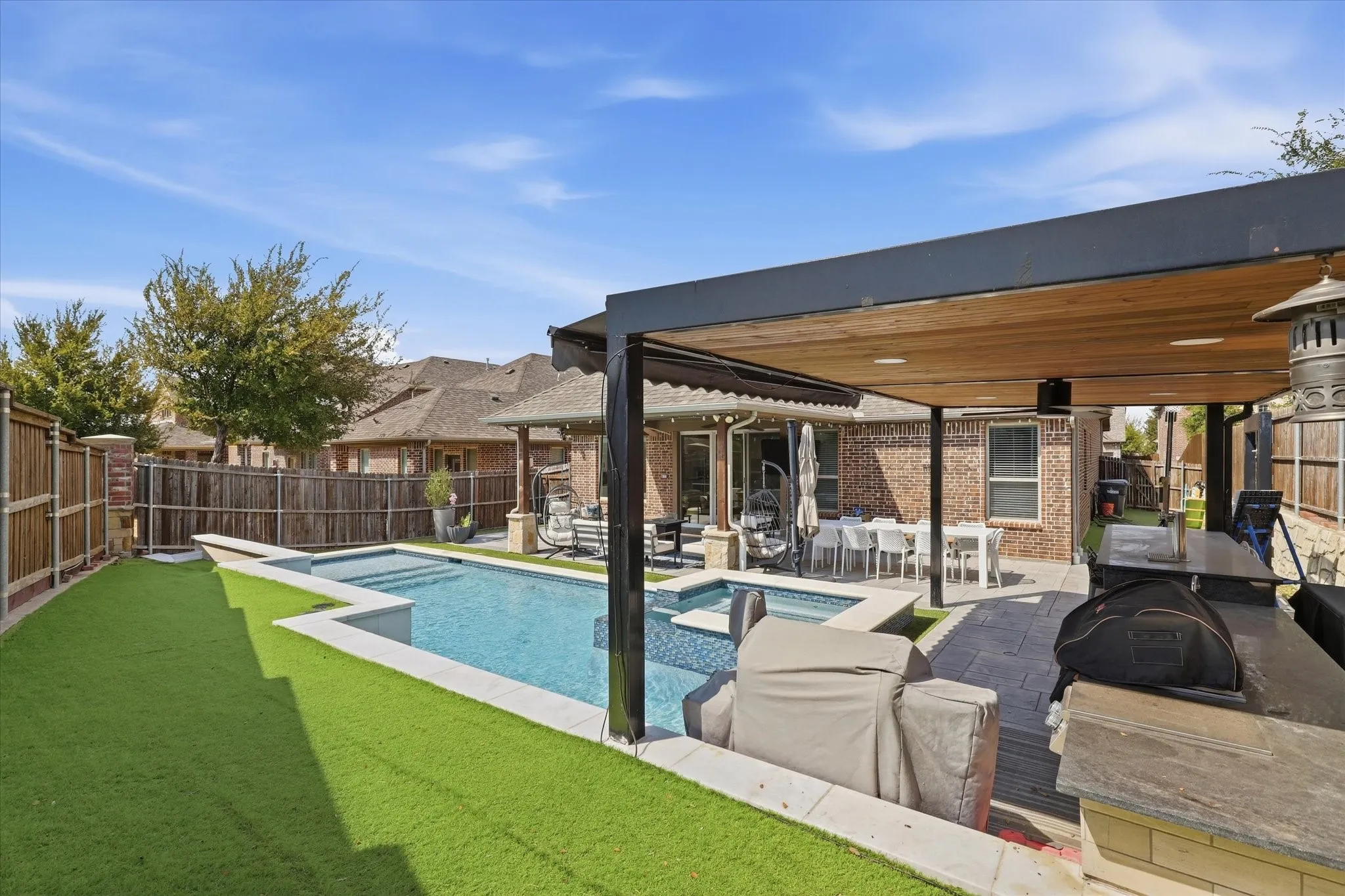 Single Family Residence For Sale in Collin County , 10701 Galveston Place, Mc Kinney, Texas 75071, 5 Bedroom, 4 Bathroom, 2 Garage spaces, 3,326 Sqft, built in 2018, mls#21394757, Real Estate Agent in Mc Kinney, Homes For Sale in Collin county, Homes For Sale in Mc Kinney, Realtor in Mc Kinney Texas, Real Estate Brokerage Independent Realty Texas, Luminita Cordes Realtor