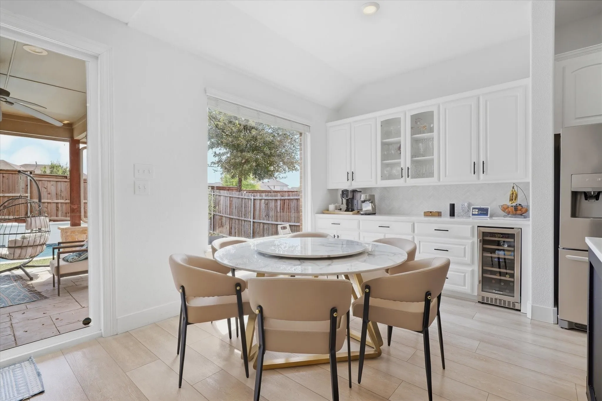 Single Family Residence For Sale in Collin County , 10701 Galveston Place, Mc Kinney, Texas 75071, 5 Bedroom, 4 Bathroom, 2 Garage spaces, 3,326 Sqft, built in 2018, mls#21394757, Real Estate Agent in Mc Kinney, Homes For Sale in Collin county, Homes For Sale in Mc Kinney, Realtor in Mc Kinney Texas, Real Estate Brokerage Independent Realty Texas, Luminita Cordes Realtor