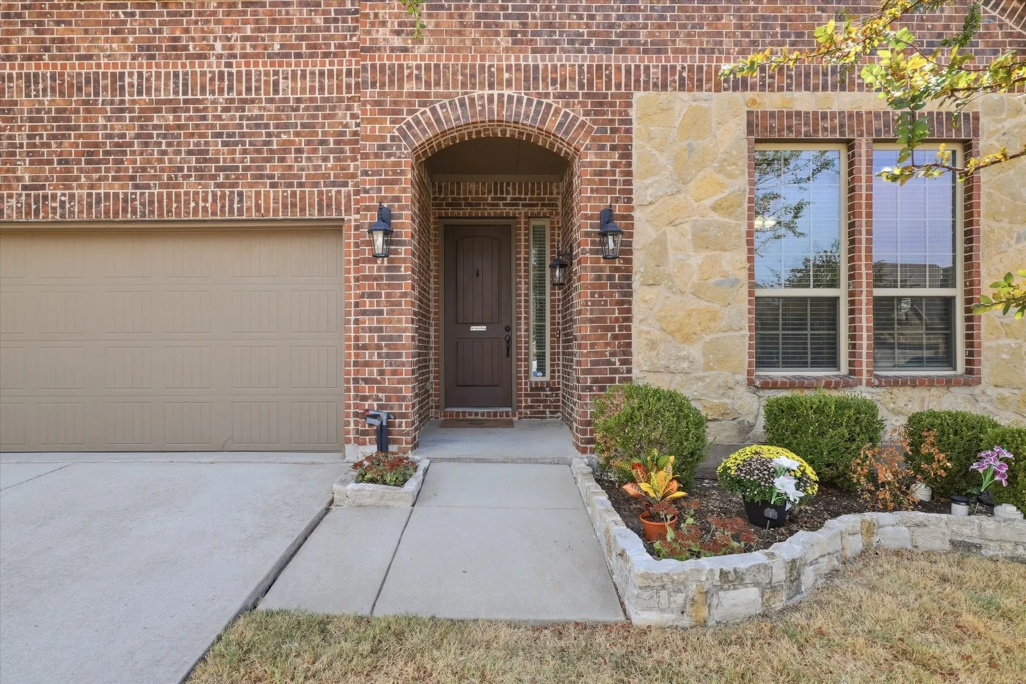 Single Family Residence For Sale in Collin County , 10701 Galveston Place, Mc Kinney, Texas 75071, 5 Bedroom, 4 Bathroom, 2 Garage spaces, 3,326 Sqft, built in 2018, mls#21394757, Real Estate Agent in Mc Kinney, Homes For Sale in Collin county, Homes For Sale in Mc Kinney, Realtor in Mc Kinney Texas, Real Estate Brokerage Independent Realty Texas, Luminita Cordes Realtor