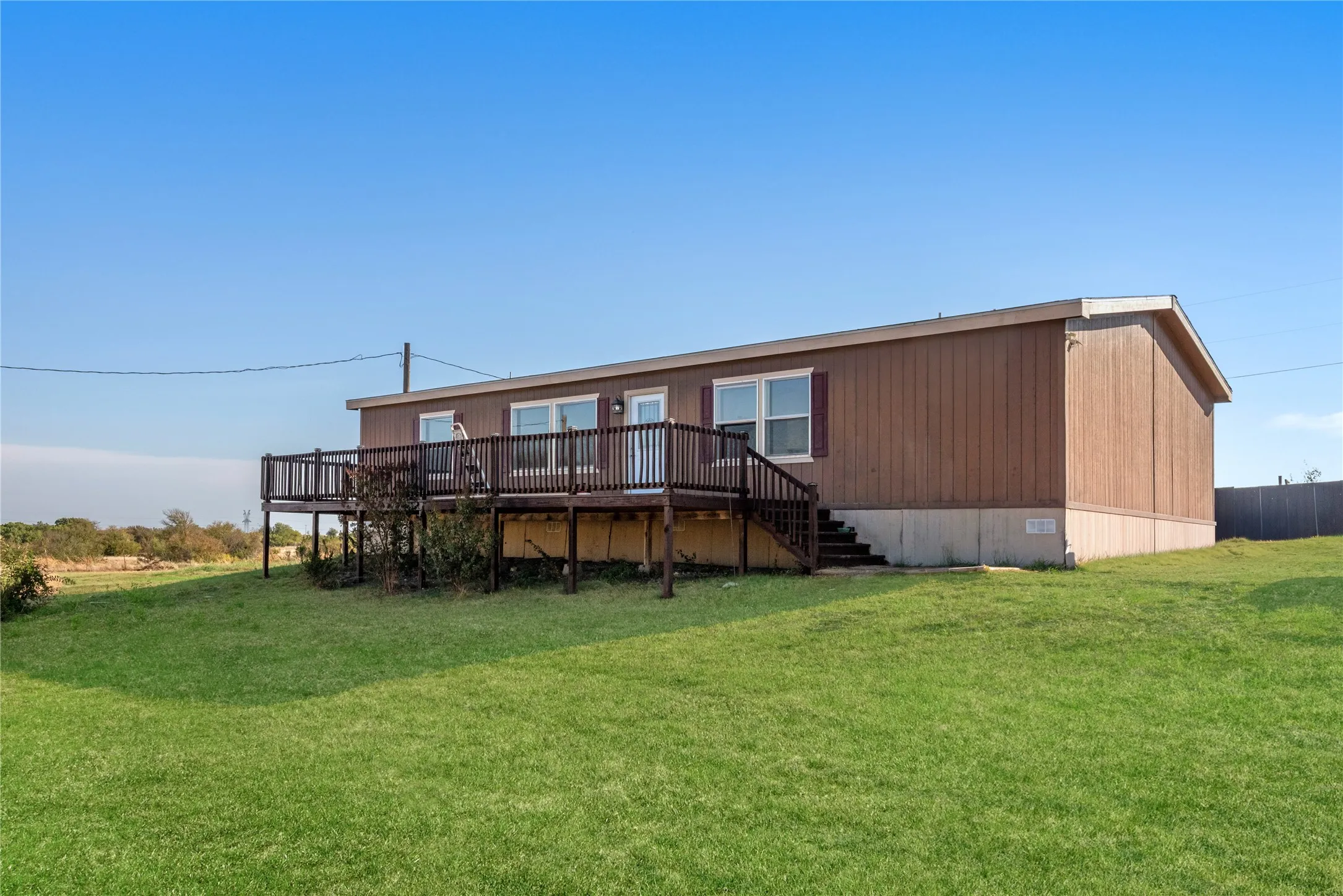 Mobile Home For Sale in Wise County , 2298 County Road 2320, Decatur, Texas 76234, 3 Bedroom, 2 Bathroom, Garage spaces, 1,792 Sqft, built in 2016, mls#21392780, Real Estate Agent in Decatur, Homes For Sale in Wise county, Homes For Sale in Decatur, Realtor in Decatur Texas, Real Estate Brokerage Independent Realty Texas, Luminita Cordes Realtor