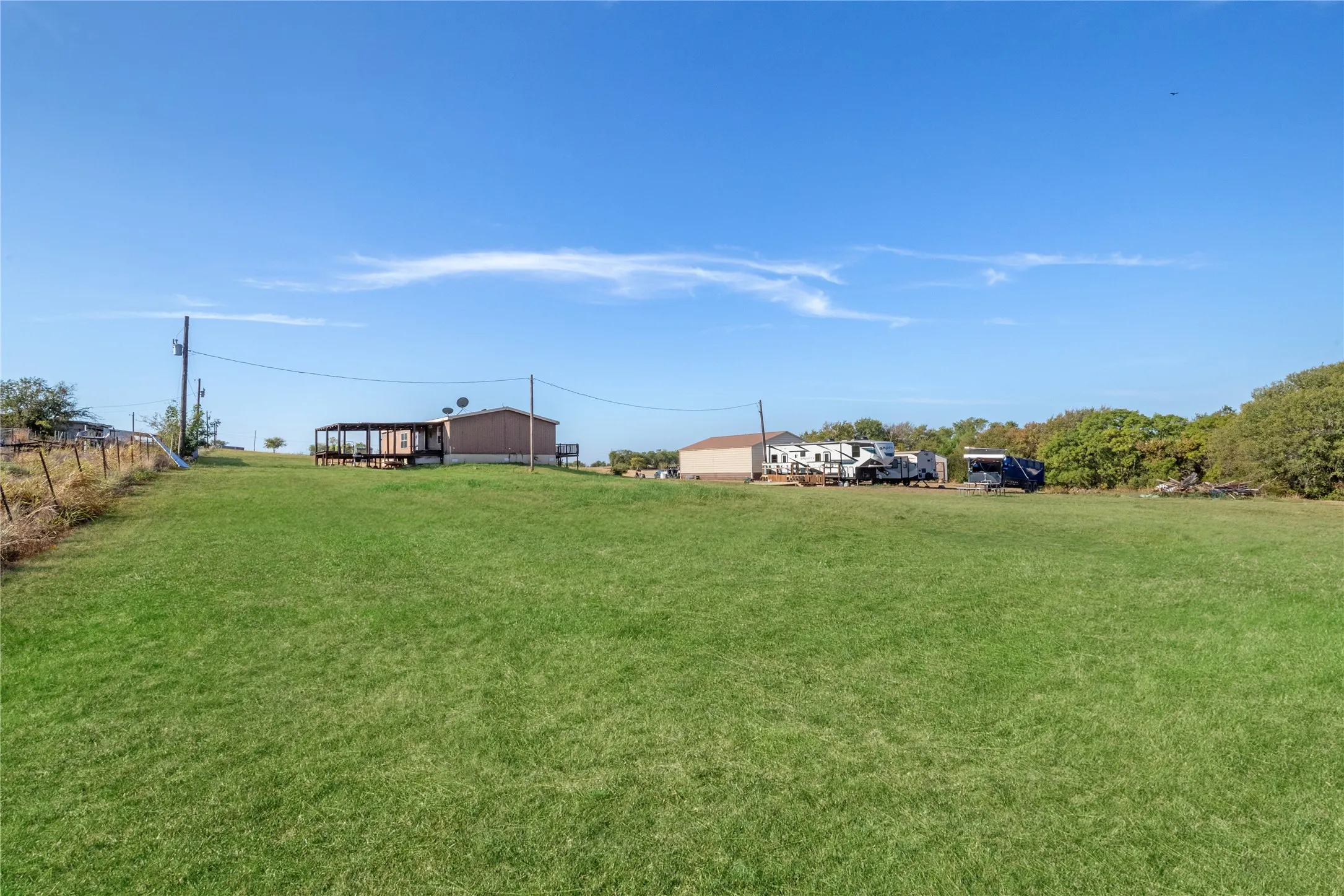 Mobile Home For Sale in Wise County , 2298 County Road 2320, Decatur, Texas 76234, 3 Bedroom, 2 Bathroom, Garage spaces, 1,792 Sqft, built in 2016, mls#21392780, Real Estate Agent in Decatur, Homes For Sale in Wise county, Homes For Sale in Decatur, Realtor in Decatur Texas, Real Estate Brokerage Independent Realty Texas, Luminita Cordes Realtor
