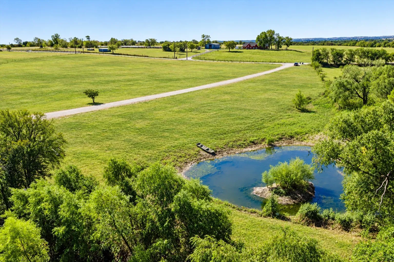 Mobile Home For Sale in Wise County , 2298 County Road 2320, Decatur, Texas 76234, 3 Bedroom, 2 Bathroom, Garage spaces, 1,792 Sqft, built in 2016, mls#21392780, Real Estate Agent in Decatur, Homes For Sale in Wise county, Homes For Sale in Decatur, Realtor in Decatur Texas, Real Estate Brokerage Independent Realty Texas, Luminita Cordes Realtor