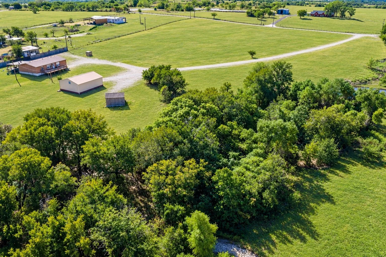Mobile Home For Sale in Wise County , 2298 County Road 2320, Decatur, Texas 76234, 3 Bedroom, 2 Bathroom, Garage spaces, 1,792 Sqft, built in 2016, mls#21392780, Real Estate Agent in Decatur, Homes For Sale in Wise county, Homes For Sale in Decatur, Realtor in Decatur Texas, Real Estate Brokerage Independent Realty Texas, Luminita Cordes Realtor