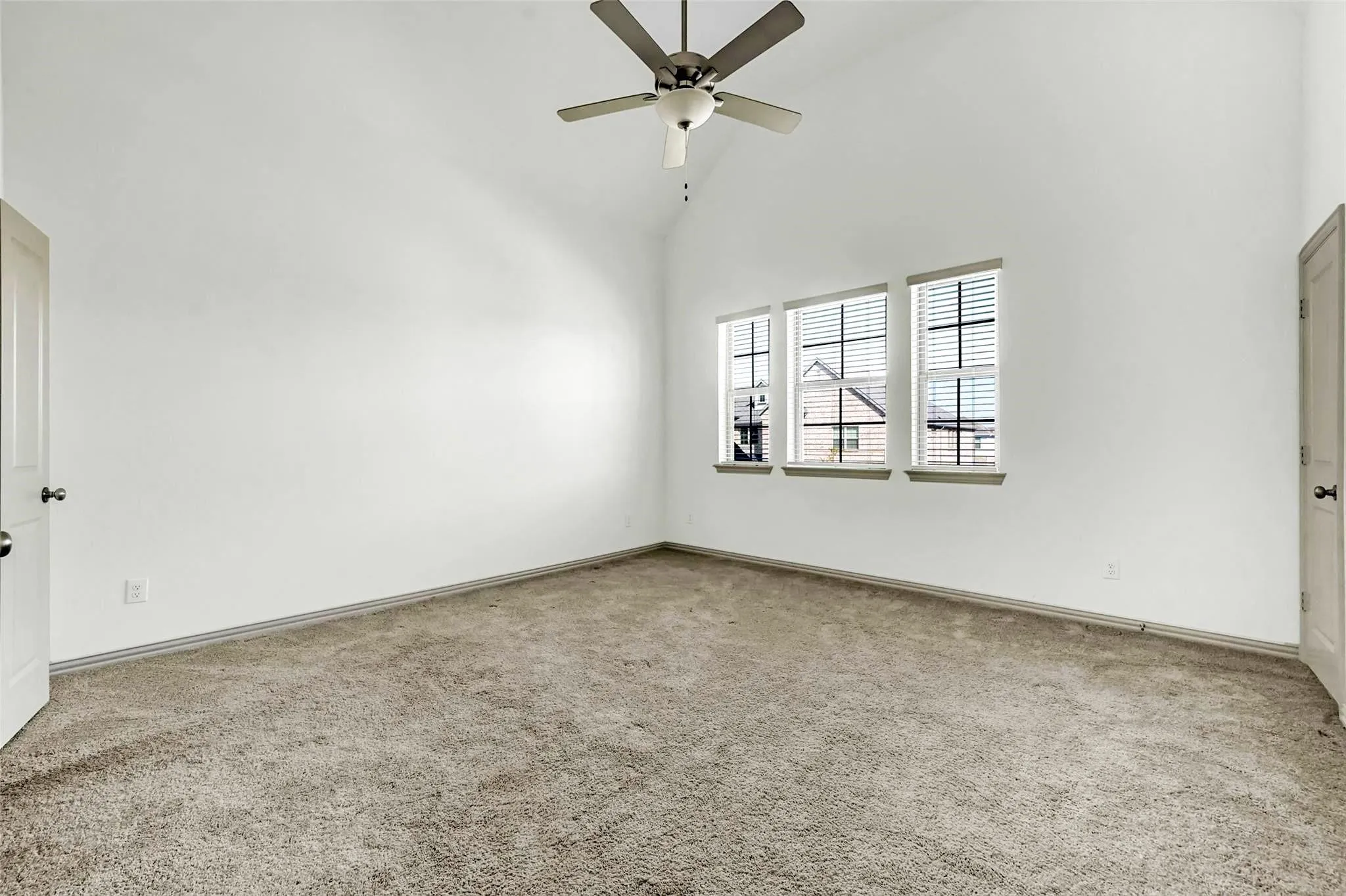 Townhouse For Rent in Dallas County , 2538 Settlers Place, Garland, Texas 75042, 3 Bedroom, 3 Bathroom, 2 Garage spaces, 1,660 Sqft, built in 2023, mls#21394756, Real Estate Agent in Garland, Homes For Rent in Dallas county, Homes For Rent in Garland, Realtor in Garland Texas, Real Estate Brokerage Independent Realty Texas, Luminita Cordes Realtor