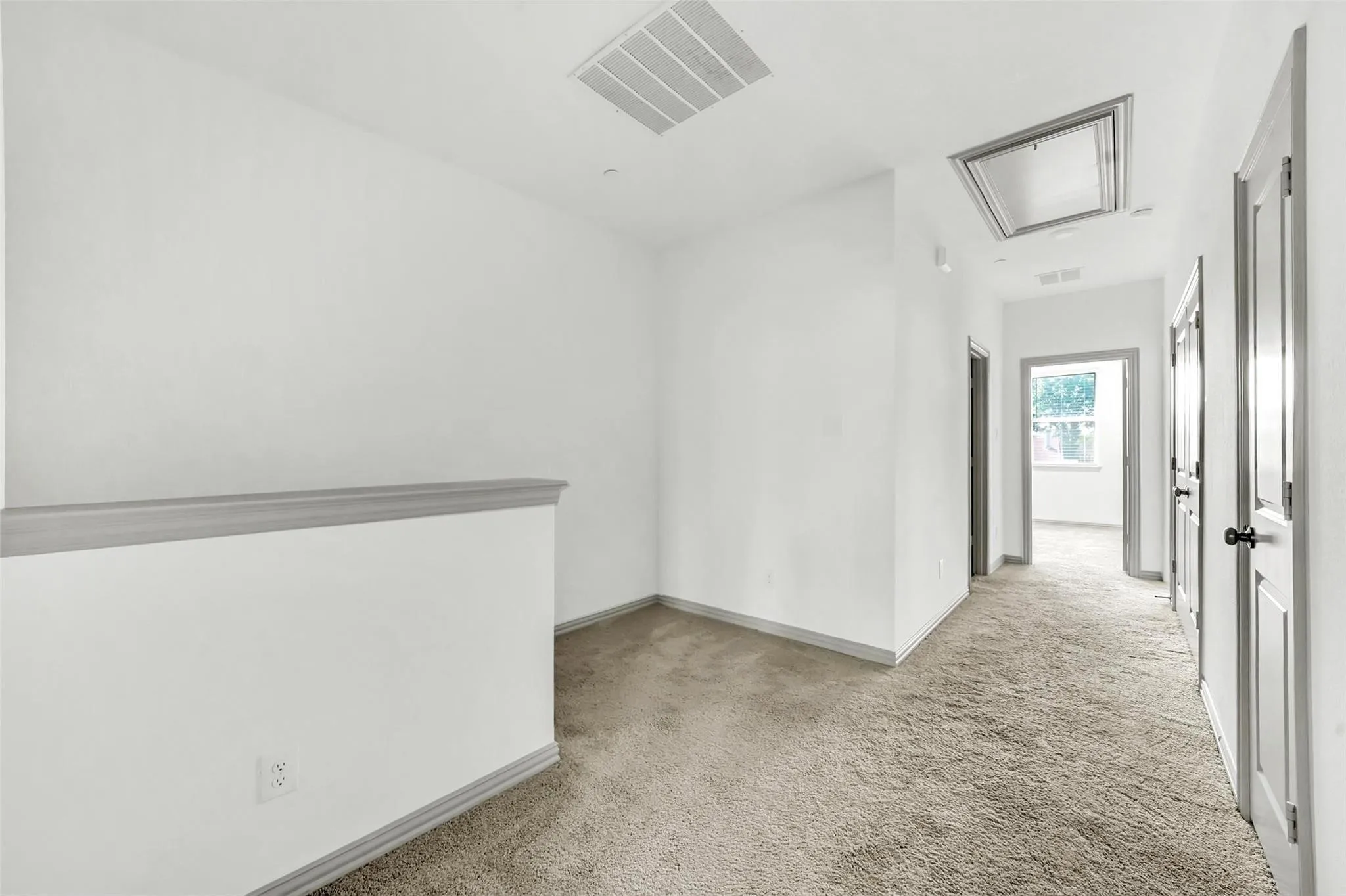 Townhouse For Rent in Dallas County , 2538 Settlers Place, Garland, Texas 75042, 3 Bedroom, 3 Bathroom, 2 Garage spaces, 1,660 Sqft, built in 2023, mls#21394756, Real Estate Agent in Garland, Homes For Rent in Dallas county, Homes For Rent in Garland, Realtor in Garland Texas, Real Estate Brokerage Independent Realty Texas, Luminita Cordes Realtor