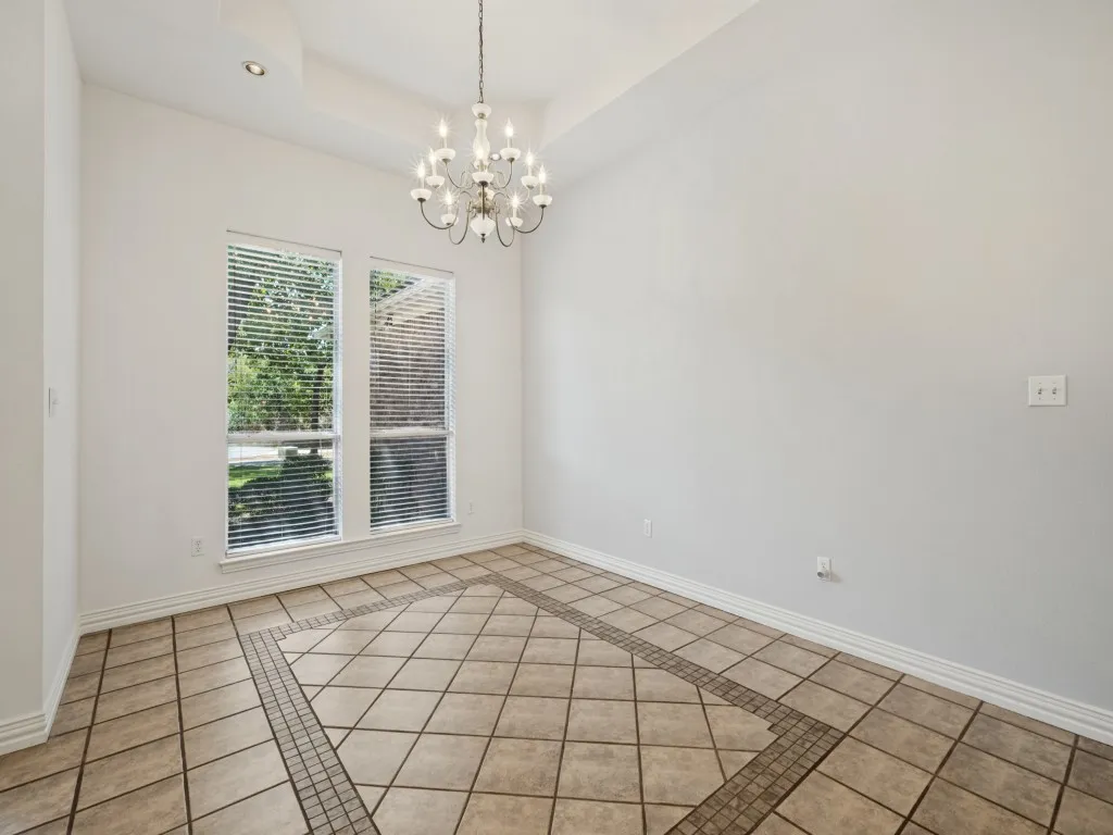 Single Family Residence For Sale in Denton County , 5600 Bridle Path, Aubrey, Texas 76227, 4 Bedroom, 3 Bathroom, 2 Garage spaces, 2,430 Sqft, built in 2003, mls#21394765, Real Estate Agent in Aubrey, Homes For Sale in Denton county, Homes For Sale in Aubrey, Realtor in Aubrey Texas, Real Estate Brokerage Independent Realty Texas, Luminita Cordes Realtor
