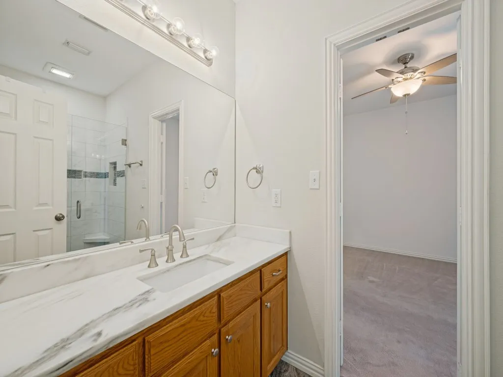 Single Family Residence For Sale in Denton County , 5600 Bridle Path, Aubrey, Texas 76227, 4 Bedroom, 3 Bathroom, 2 Garage spaces, 2,430 Sqft, built in 2003, mls#21394765, Real Estate Agent in Aubrey, Homes For Sale in Denton county, Homes For Sale in Aubrey, Realtor in Aubrey Texas, Real Estate Brokerage Independent Realty Texas, Luminita Cordes Realtor