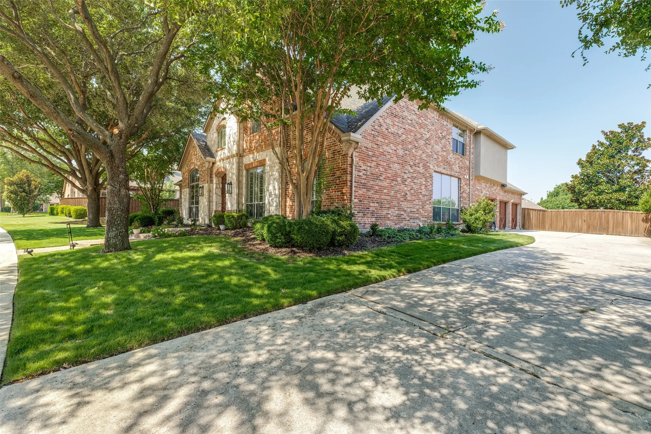 Single Family Residence For Rent in Collin County , 1101 Stonington Drive, Mc Kinney, Texas 75071, 5 Bedroom, 5 Bathroom, 3 Garage spaces, 4,379 Sqft, built in 2005, mls#21392436, Real Estate Agent in Mc Kinney, Homes For Rent in Collin county, Homes For Rent in Mc Kinney, Realtor in Mc Kinney Texas, Real Estate Brokerage Independent Realty Texas, Luminita Cordes Realtor