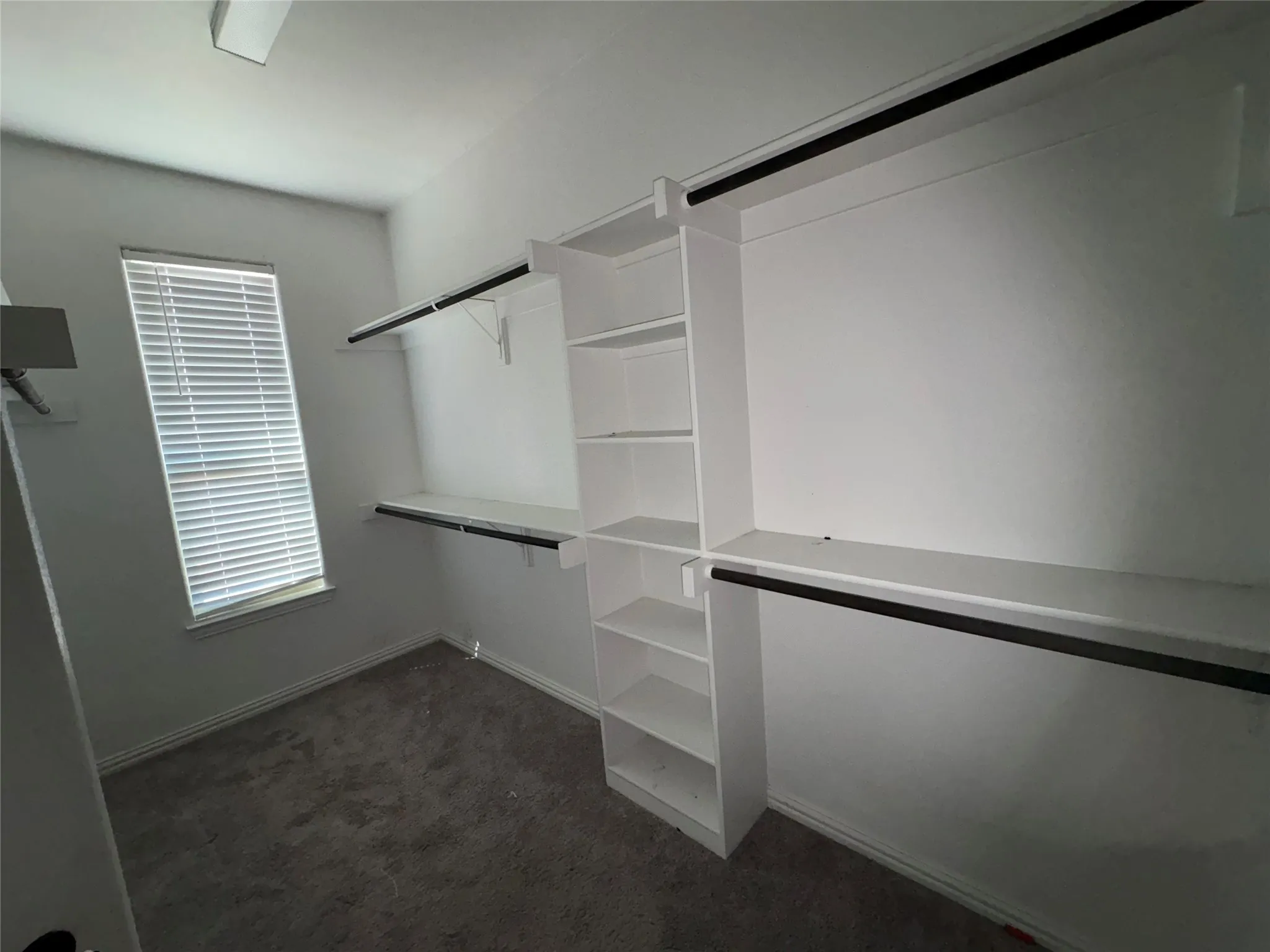 Single Family Residence For Sale in Tarrant County , 208 Flower Ridge Drive, Fort Worth, Texas 76108, 4 Bedroom, 2 Bathroom, 2 Garage spaces, 2,035 Sqft, built in 2018, mls#21393470, Real Estate Agent in Fort Worth, Homes For Sale in Tarrant county, Homes For Sale in Fort Worth, Realtor in Fort Worth Texas, Real Estate Brokerage Independent Realty Texas, Luminita Cordes Realtor