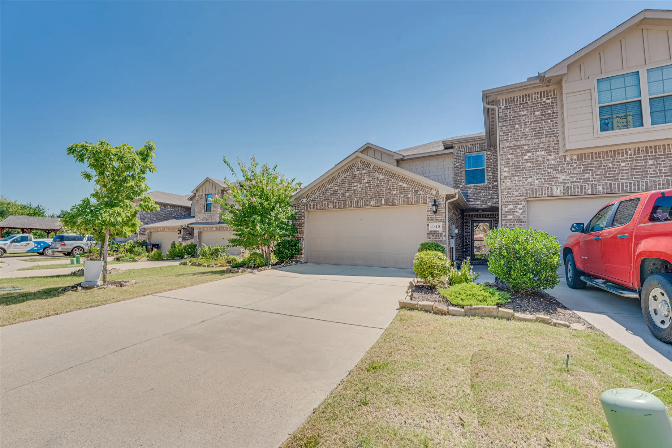 Townhouse For Sale in Hunt County , 6810 Topaz Drive, Greenville, Texas 75402, 3 Bedroom, 3 Bathroom, 2 Garage spaces, 1,448 Sqft, built in 2021, mls#21393923, Real Estate Agent in Greenville, Homes For Sale in Hunt county, Homes For Sale in Greenville, Realtor in Greenville Texas, Real Estate Brokerage Independent Realty Texas, Luminita Cordes Realtor