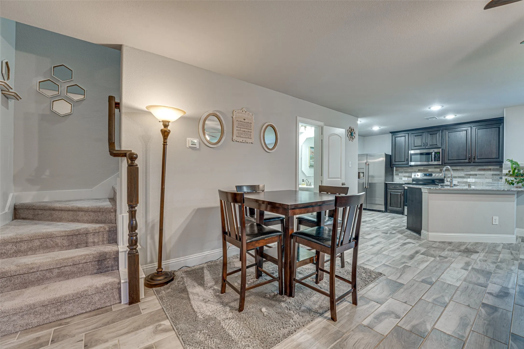 Townhouse For Sale in Hunt County , 6810 Topaz Drive, Greenville, Texas 75402, 3 Bedroom, 3 Bathroom, 2 Garage spaces, 1,448 Sqft, built in 2021, mls#21393923, Real Estate Agent in Greenville, Homes For Sale in Hunt county, Homes For Sale in Greenville, Realtor in Greenville Texas, Real Estate Brokerage Independent Realty Texas, Luminita Cordes Realtor