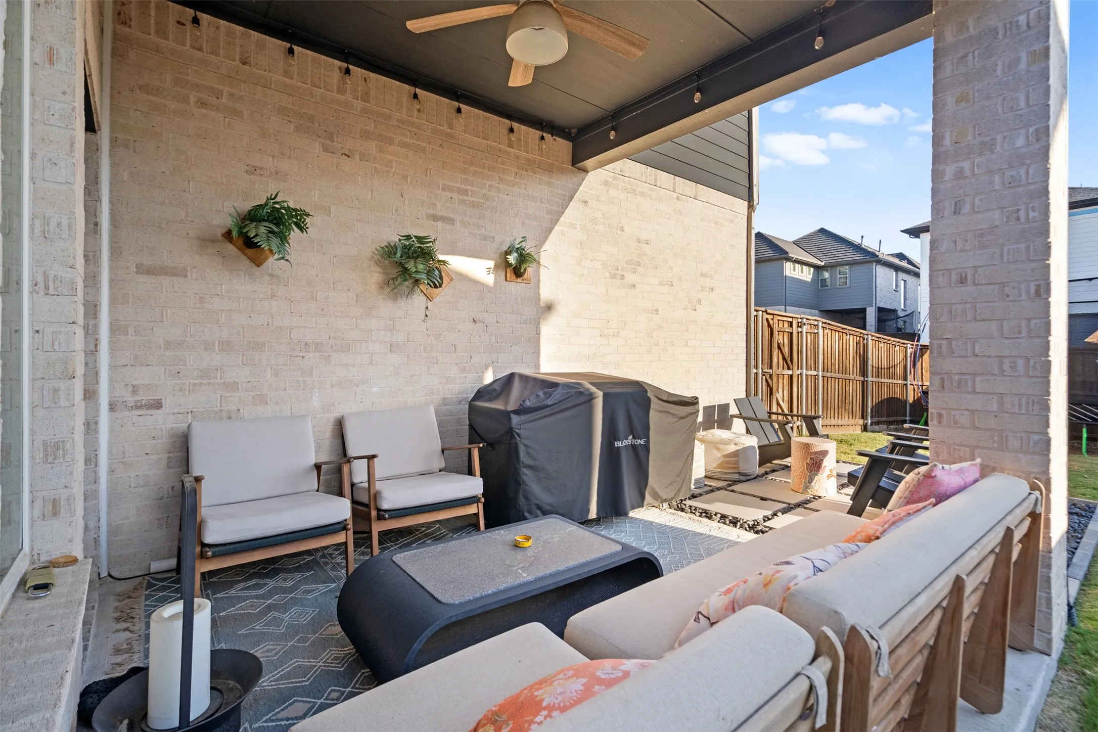 Single Family Residence For Sale in Collin County , 963 Sprangletop Street, Allen, Texas 75013, 4 Bedroom, 4 Bathroom, 2 Garage spaces, 3,101 Sqft, built in 2020, mls#21392295, Real Estate Agent in Allen, Homes For Sale in Collin county, Homes For Sale in Allen, Realtor in Allen Texas, Real Estate Brokerage Independent Realty Texas, Luminita Cordes Realtor