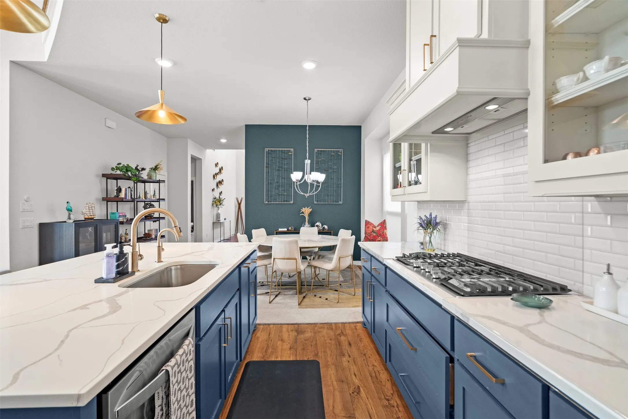Single Family Residence For Sale in Collin County , 963 Sprangletop Street, Allen, Texas 75013, 4 Bedroom, 4 Bathroom, 2 Garage spaces, 3,101 Sqft, built in 2020, mls#21392295, Real Estate Agent in Allen, Homes For Sale in Collin county, Homes For Sale in Allen, Realtor in Allen Texas, Real Estate Brokerage Independent Realty Texas, Luminita Cordes Realtor