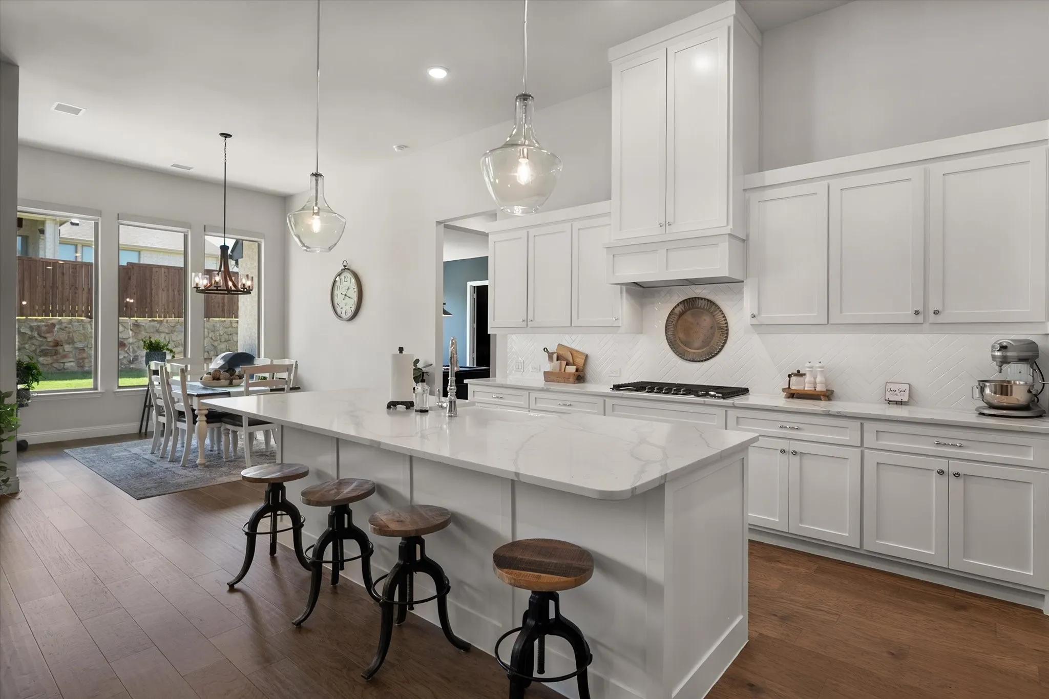 Single Family Residence For Sale in Tarrant County , 2001 Rockwood Lane, Mansfield, Texas 76063, 4 Bedroom, 4 Bathroom, 3 Garage spaces, 3,477 Sqft, built in 2024, mls#21393820, Real Estate Agent in Mansfield, Homes For Sale in Tarrant county, Homes For Sale in Mansfield, Realtor in Mansfield Texas, Real Estate Brokerage Independent Realty Texas, Luminita Cordes Realtor