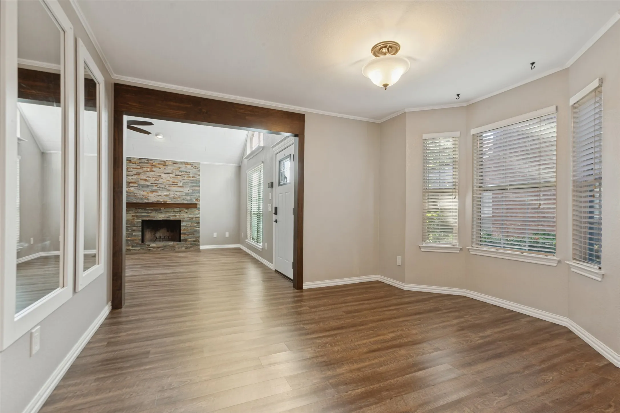 Condominium For Sale in Collin County , 17860 Windflower Way 1604, Dallas, Texas 75252, 3 Bedroom, 3 Bathroom, Garage spaces, 1,555 Sqft, built in 1985, mls#21391195, Real Estate Agent in Dallas, Homes For Sale in Collin county, Homes For Sale in Dallas, Realtor in Dallas Texas, Real Estate Brokerage Independent Realty Texas, Luminita Cordes Realtor