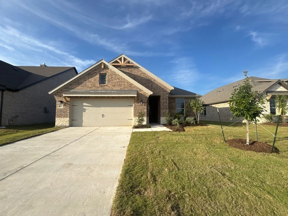 Single Family Residence For Sale in Collin County , 741 Stardust Drive, Anna, Texas 75409, 4 Bedroom, 2 Bathroom, 2 Garage spaces, 1,939 Sqft, built in 2026, mls#21393875, Real Estate Agent in Anna, Homes For Sale in Collin county, Homes For Sale in Anna, Realtor in Anna Texas, Real Estate Brokerage Independent Realty Texas, Luminita Cordes Realtor