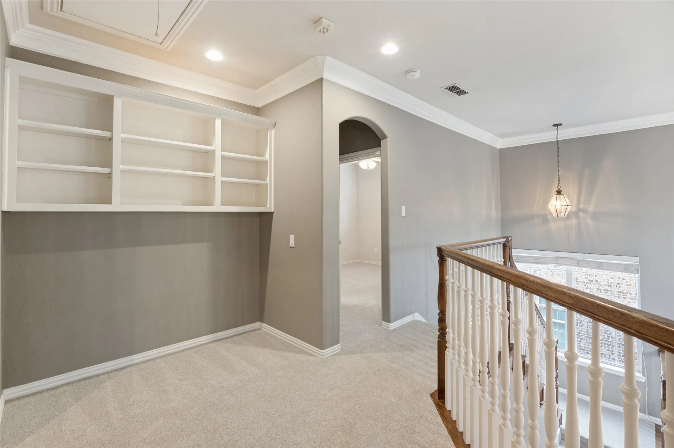 2nd floor landing