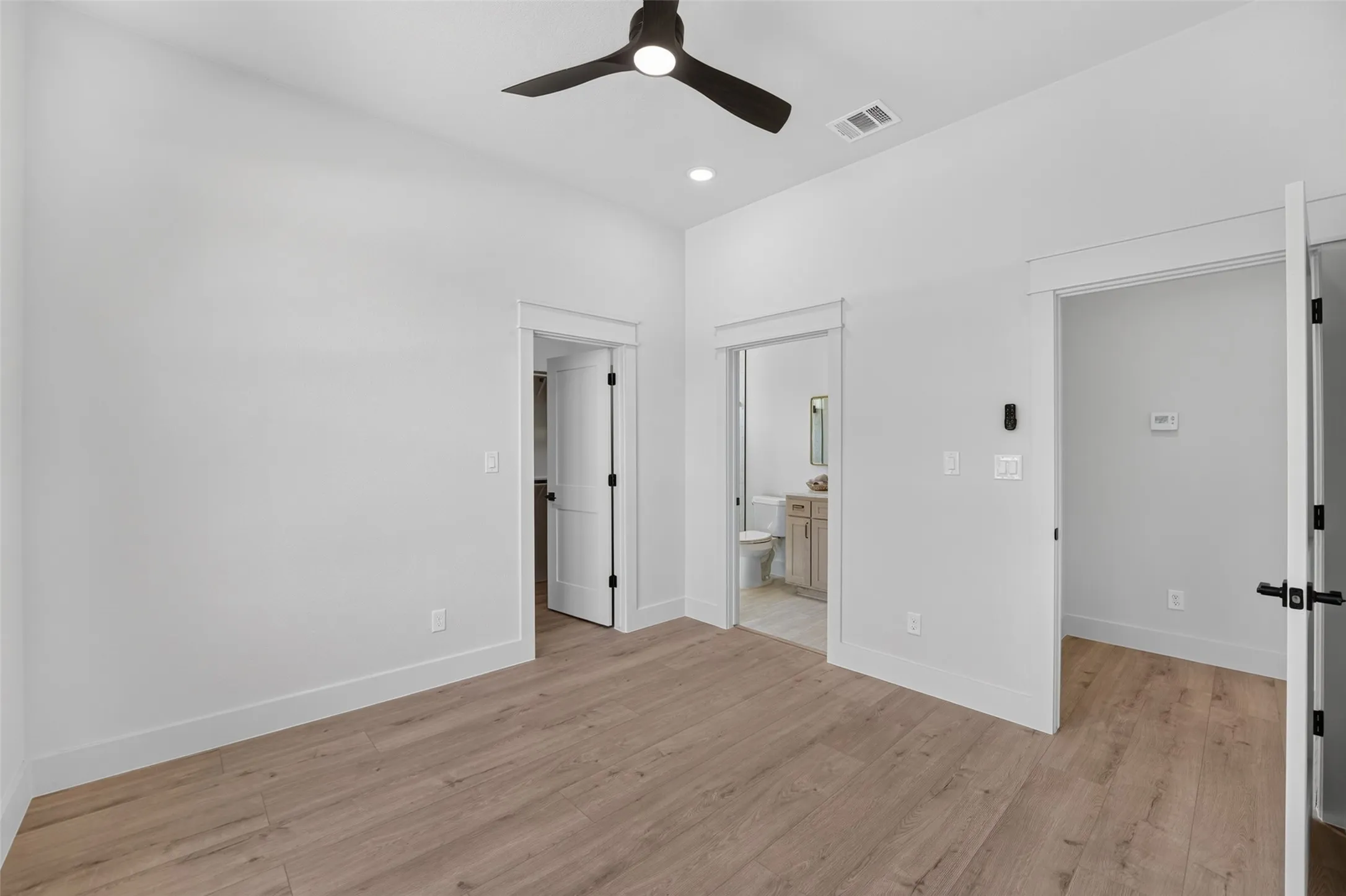 Single Family Residence For Sale in Tarrant County , 717 Easley Street, White Settlement, Texas 76108, 4 Bedroom, 3 Bathroom, 2 Garage spaces, 2,618 Sqft, built in 2026, mls#21394718, Real Estate Agent in White Settlement, Homes For Sale in Tarrant county, Homes For Sale in White Settlement, Realtor in White Settlement Texas, Real Estate Brokerage Independent Realty Texas, Luminita Cordes Realtor
