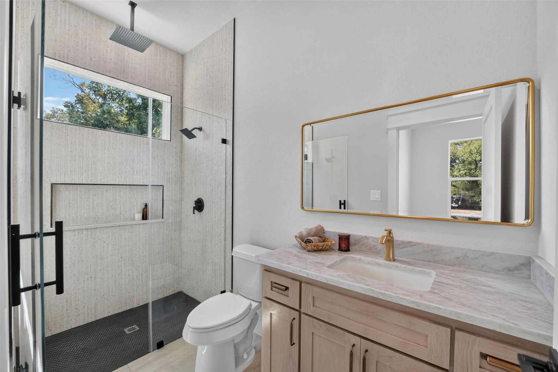 Single Family Residence For Sale in Tarrant County , 717 Easley Street, White Settlement, Texas 76108, 4 Bedroom, 3 Bathroom, 2 Garage spaces, 2,618 Sqft, built in 2026, mls#21394718, Real Estate Agent in White Settlement, Homes For Sale in Tarrant county, Homes For Sale in White Settlement, Realtor in White Settlement Texas, Real Estate Brokerage Independent Realty Texas, Luminita Cordes Realtor