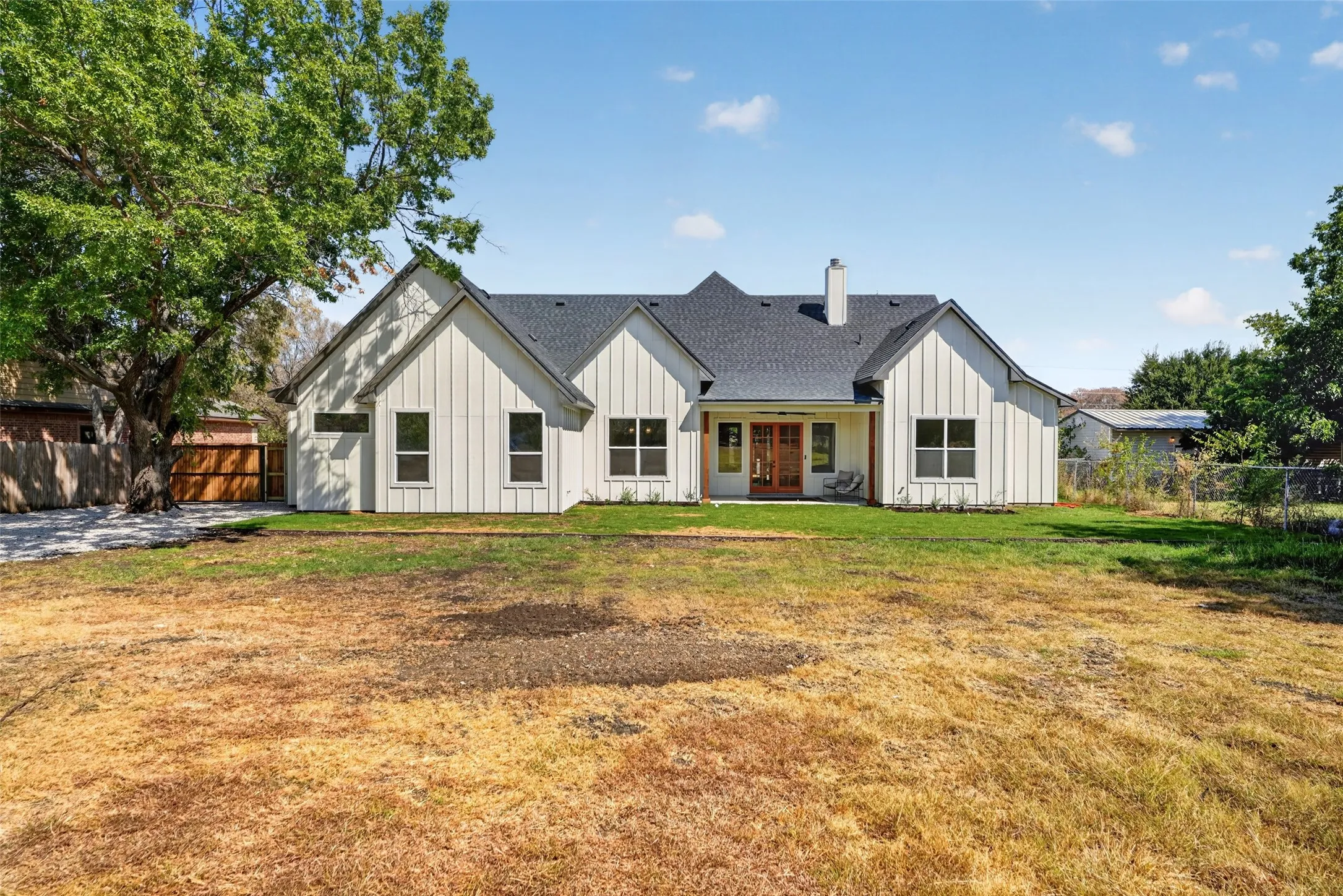 Single Family Residence For Sale in Tarrant County , 717 Easley Street, White Settlement, Texas 76108, 4 Bedroom, 3 Bathroom, 2 Garage spaces, 2,618 Sqft, built in 2026, mls#21394718, Real Estate Agent in White Settlement, Homes For Sale in Tarrant county, Homes For Sale in White Settlement, Realtor in White Settlement Texas, Real Estate Brokerage Independent Realty Texas, Luminita Cordes Realtor