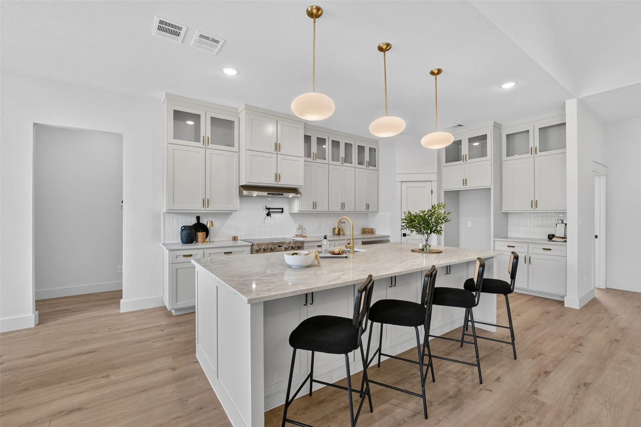 Single Family Residence For Sale in Tarrant County , 717 Easley Street, White Settlement, Texas 76108, 4 Bedroom, 3 Bathroom, 2 Garage spaces, 2,618 Sqft, built in 2026, mls#21394718, Real Estate Agent in White Settlement, Homes For Sale in Tarrant county, Homes For Sale in White Settlement, Realtor in White Settlement Texas, Real Estate Brokerage Independent Realty Texas, Luminita Cordes Realtor