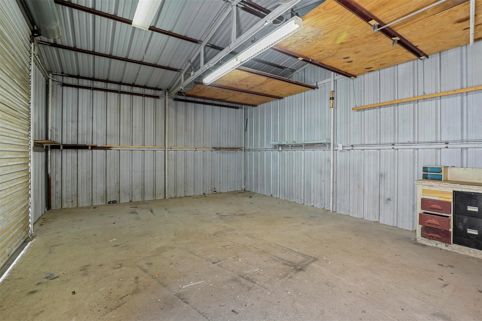 Single Family Residence For Rent in Grayson County , 811 N Grant Drive, Sherman, Texas 75092, 3 Bedroom, 2 Bathroom, 2 Garage spaces, 1,264 Sqft, built in 1956, mls#21393830, Real Estate Agent in Sherman, Homes For Rent in Grayson county, Homes For Rent in Sherman, Realtor in Sherman Texas, Real Estate Brokerage Independent Realty Texas, Luminita Cordes Realtor
