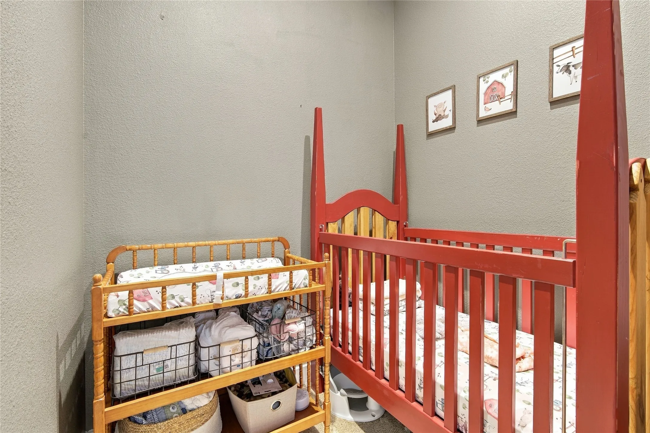 Single Family Residence For Sale in Ellis County , 290 Barton Road, Maypearl, Texas 76064, 3 Bedroom, 3 Bathroom, Garage spaces, 3,664 Sqft, built in 2014, mls#21387139, Real Estate Agent in Maypearl, Homes For Sale in Ellis county, Homes For Sale in Maypearl, Realtor in Maypearl Texas, Real Estate Brokerage Independent Realty Texas, Luminita Cordes Realtor