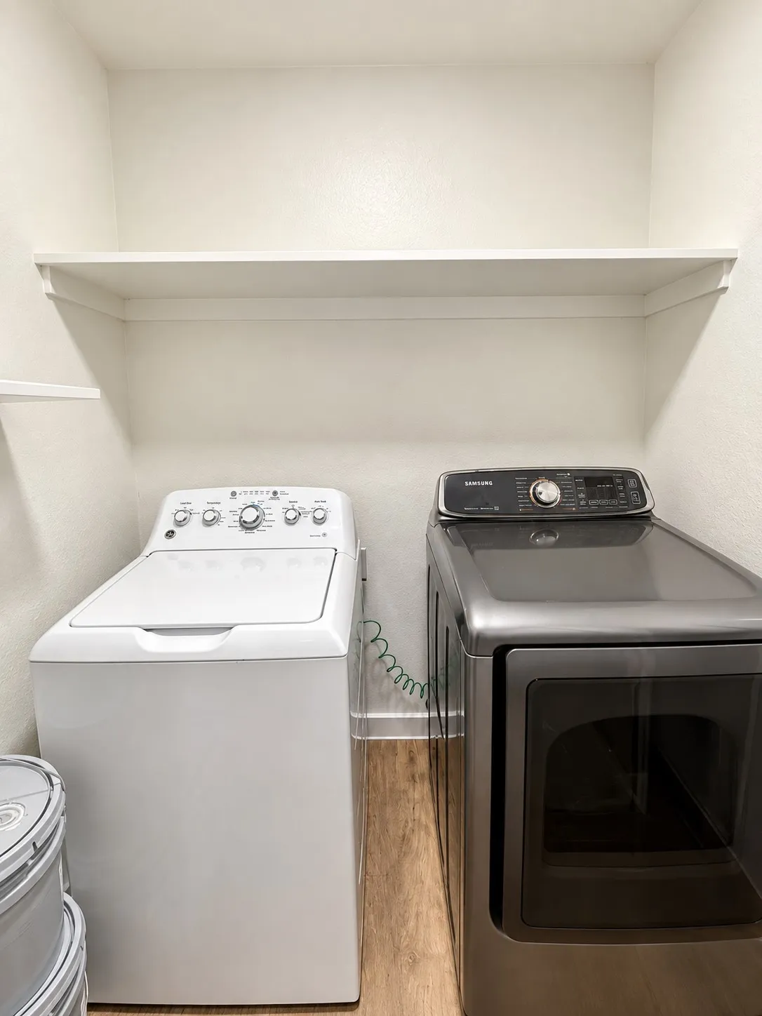 Single Family Residence For Rent in Collin County , 1102 Hamilton Street, Mc Kinney, Texas 75069, 3 Bedroom, 2 Bathroom, Garage spaces, 1,173 Sqft, built in 2004, mls#21393230, Real Estate Agent in Mc Kinney, Homes For Rent in Collin county, Homes For Rent in Mc Kinney, Realtor in Mc Kinney Texas, Real Estate Brokerage Independent Realty Texas, Luminita Cordes Realtor