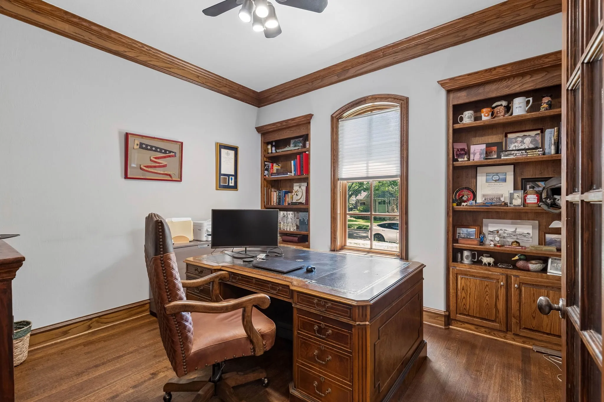 Single Family Residence For Sale in Dallas County , 3454 Potomac Avenue, University Park, Texas 75205, 3 Bedroom, 3 Bathroom, 2 Garage spaces, 2,970 Sqft, built in 1997, mls#21393840, Real Estate Agent in University Park, Homes For Sale in Dallas county, Homes For Sale in University Park, Realtor in University Park Texas, Real Estate Brokerage Independent Realty Texas, Luminita Cordes Realtor