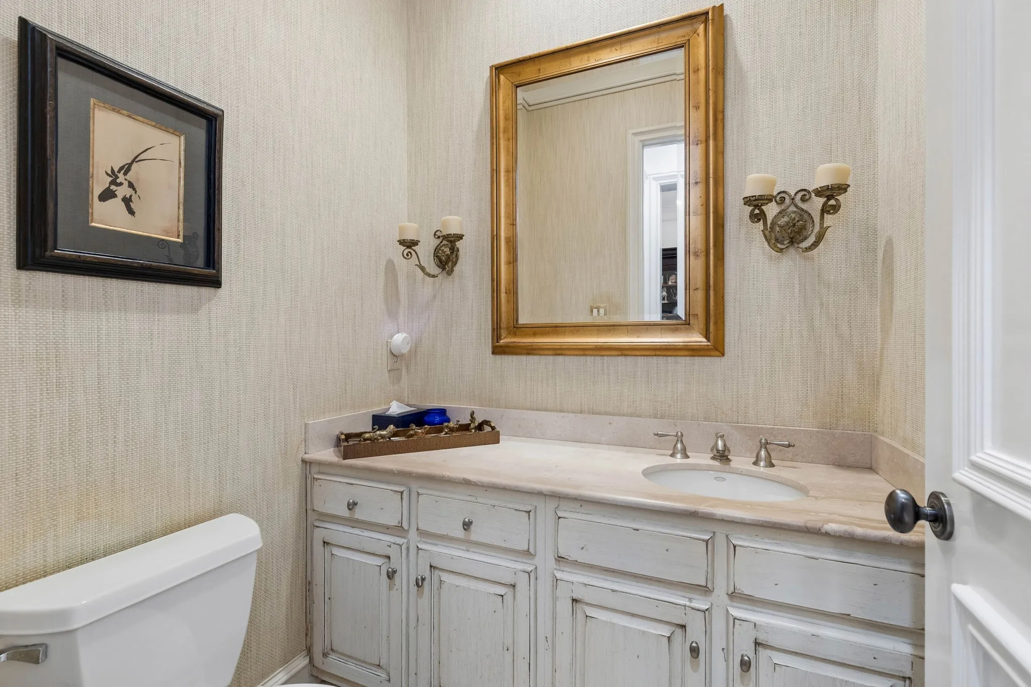 Single Family Residence For Sale in Dallas County , 3454 Potomac Avenue, University Park, Texas 75205, 3 Bedroom, 3 Bathroom, 2 Garage spaces, 2,970 Sqft, built in 1997, mls#21393840, Real Estate Agent in University Park, Homes For Sale in Dallas county, Homes For Sale in University Park, Realtor in University Park Texas, Real Estate Brokerage Independent Realty Texas, Luminita Cordes Realtor