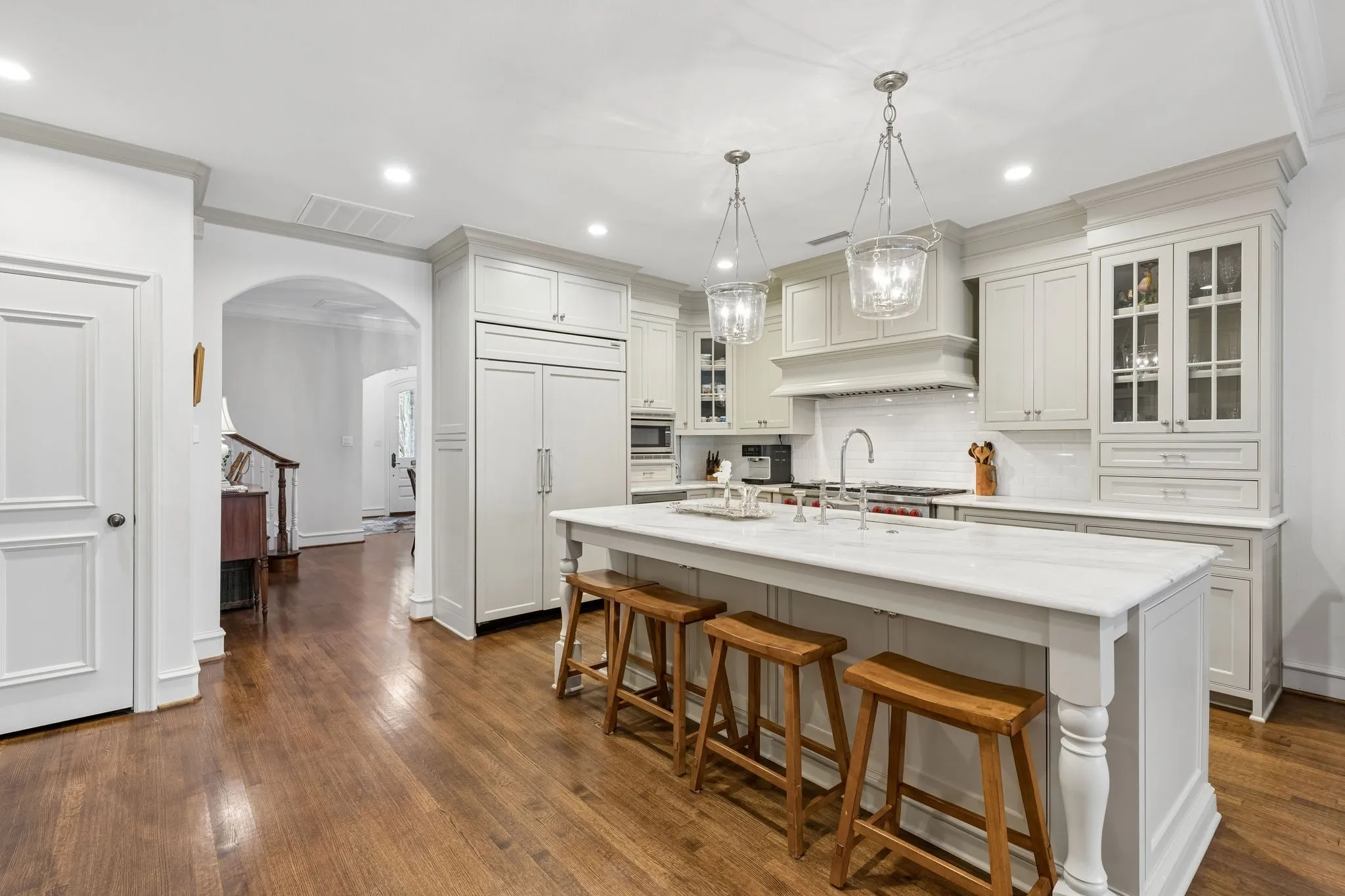 Single Family Residence For Sale in Dallas County , 3454 Potomac Avenue, University Park, Texas 75205, 3 Bedroom, 3 Bathroom, 2 Garage spaces, 2,970 Sqft, built in 1997, mls#21393840, Real Estate Agent in University Park, Homes For Sale in Dallas county, Homes For Sale in University Park, Realtor in University Park Texas, Real Estate Brokerage Independent Realty Texas, Luminita Cordes Realtor