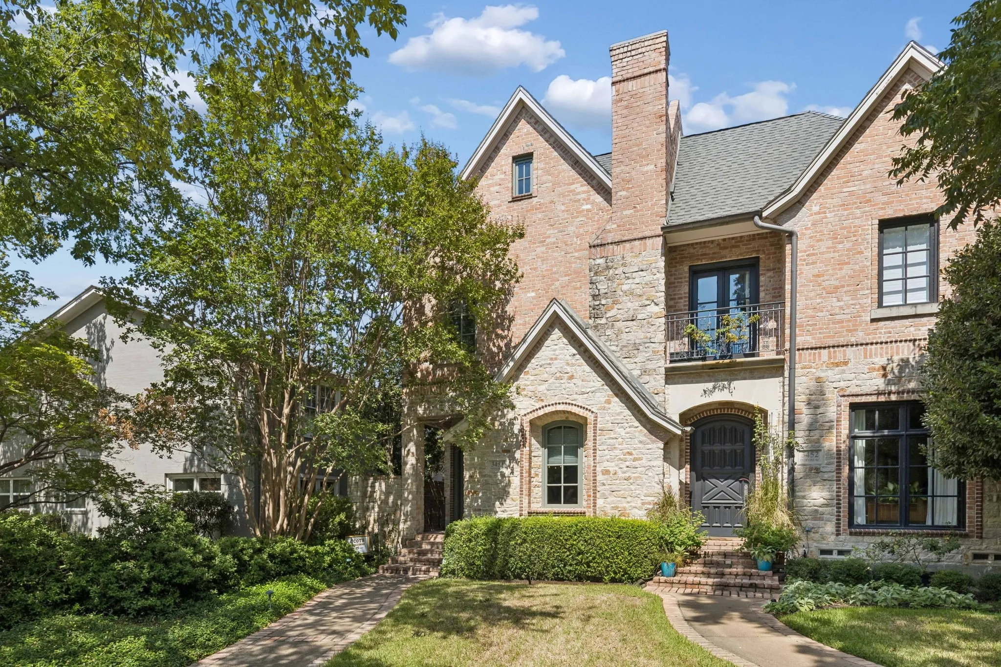 Single Family Residence For Sale