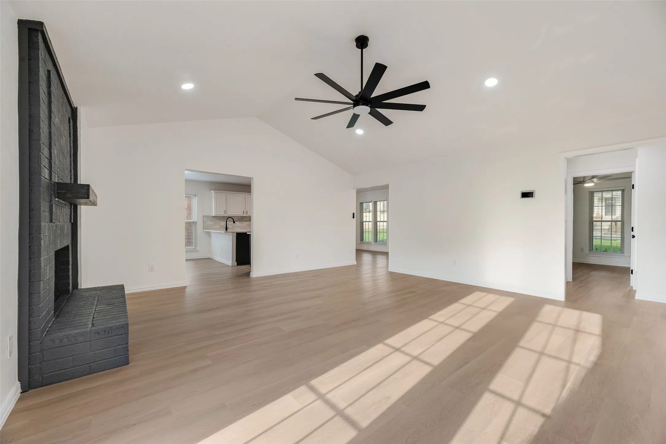 Single Family Residence For Sale in Denton County , 3711 Grasmere Drive, Carrollton, Texas 75007, 3 Bedroom, 2 Bathroom, 2 Garage spaces, 1,655 Sqft, built in 1978, mls#21393808, Real Estate Agent in Carrollton, Homes For Sale in Denton county, Homes For Sale in Carrollton, Realtor in Carrollton Texas, Real Estate Brokerage Independent Realty Texas, Luminita Cordes Realtor