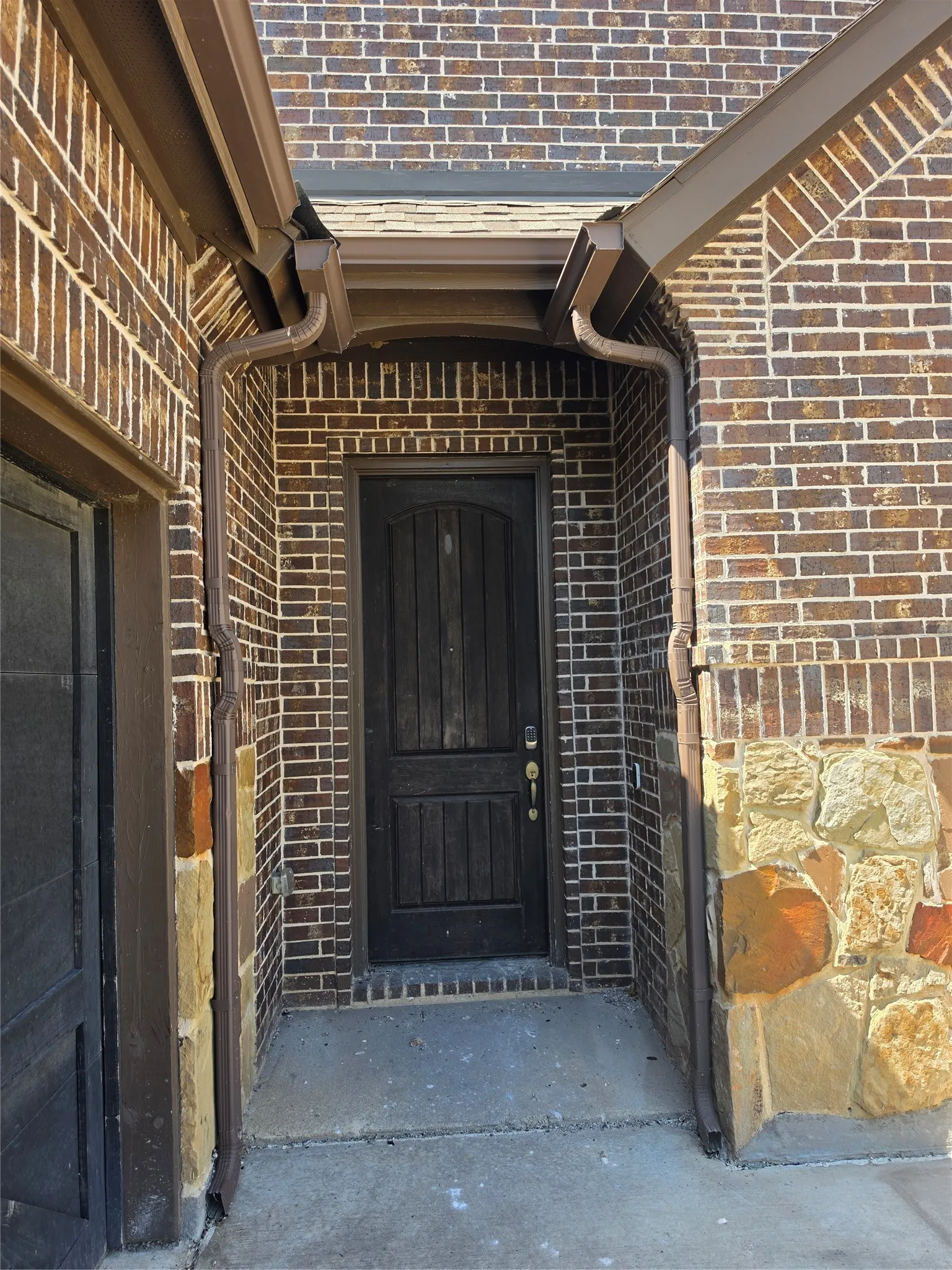 Single Family Residence For Sale in Denton County , 220 Northern Star Court, Little Elm, Texas 75068, 3 Bedroom, 4 Bathroom, 3 Garage spaces, 3,040 Sqft, built in 2019, mls#21394573, Real Estate Agent in Little Elm, Homes For Sale in Denton county, Homes For Sale in Little Elm, Realtor in Little Elm Texas, Real Estate Brokerage Independent Realty Texas, Luminita Cordes Realtor
