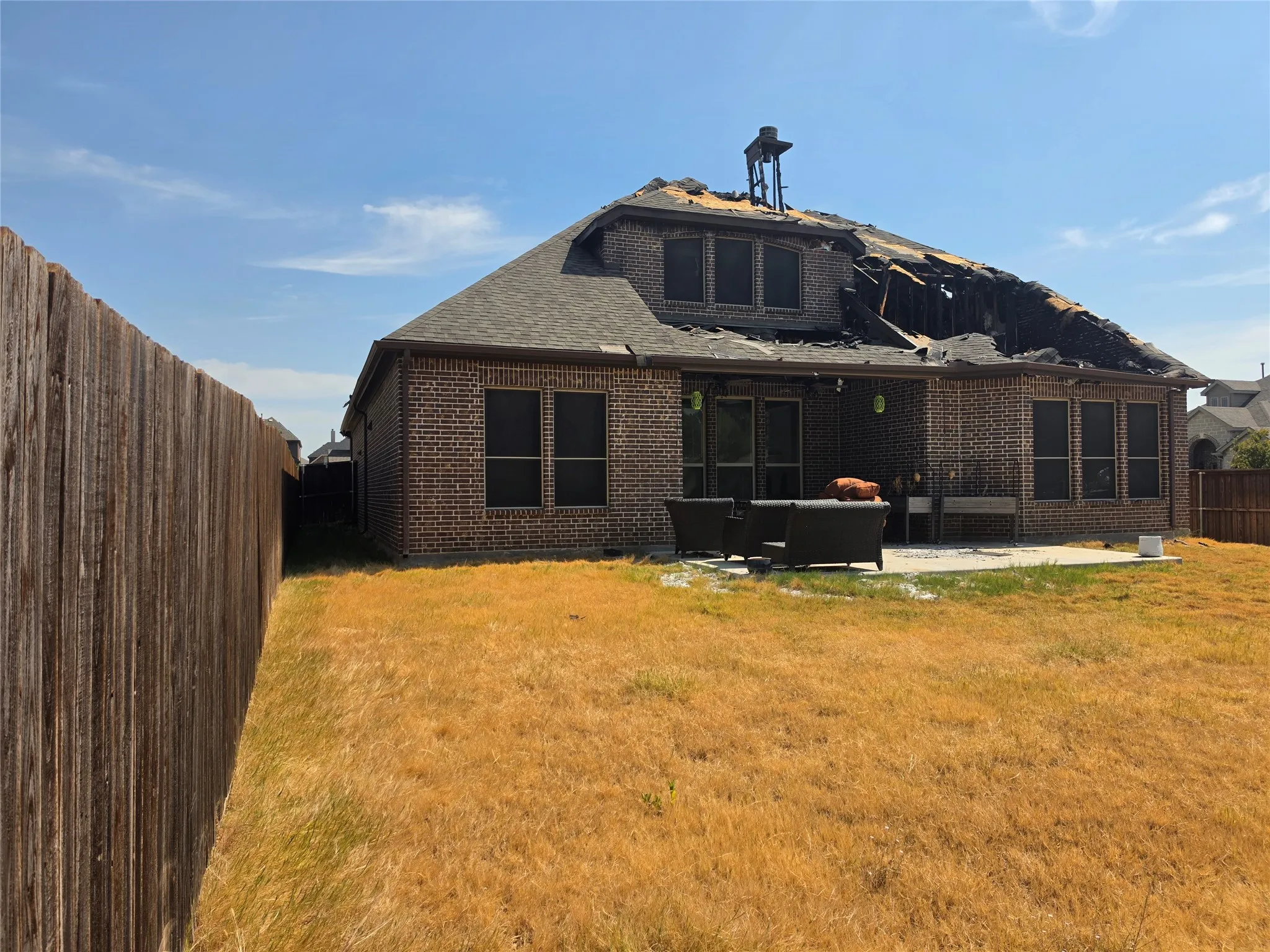 Single Family Residence For Sale in Denton County , 220 Northern Star Court, Little Elm, Texas 75068, 3 Bedroom, 4 Bathroom, 3 Garage spaces, 3,040 Sqft, built in 2019, mls#21394573, Real Estate Agent in Little Elm, Homes For Sale in Denton county, Homes For Sale in Little Elm, Realtor in Little Elm Texas, Real Estate Brokerage Independent Realty Texas, Luminita Cordes Realtor
