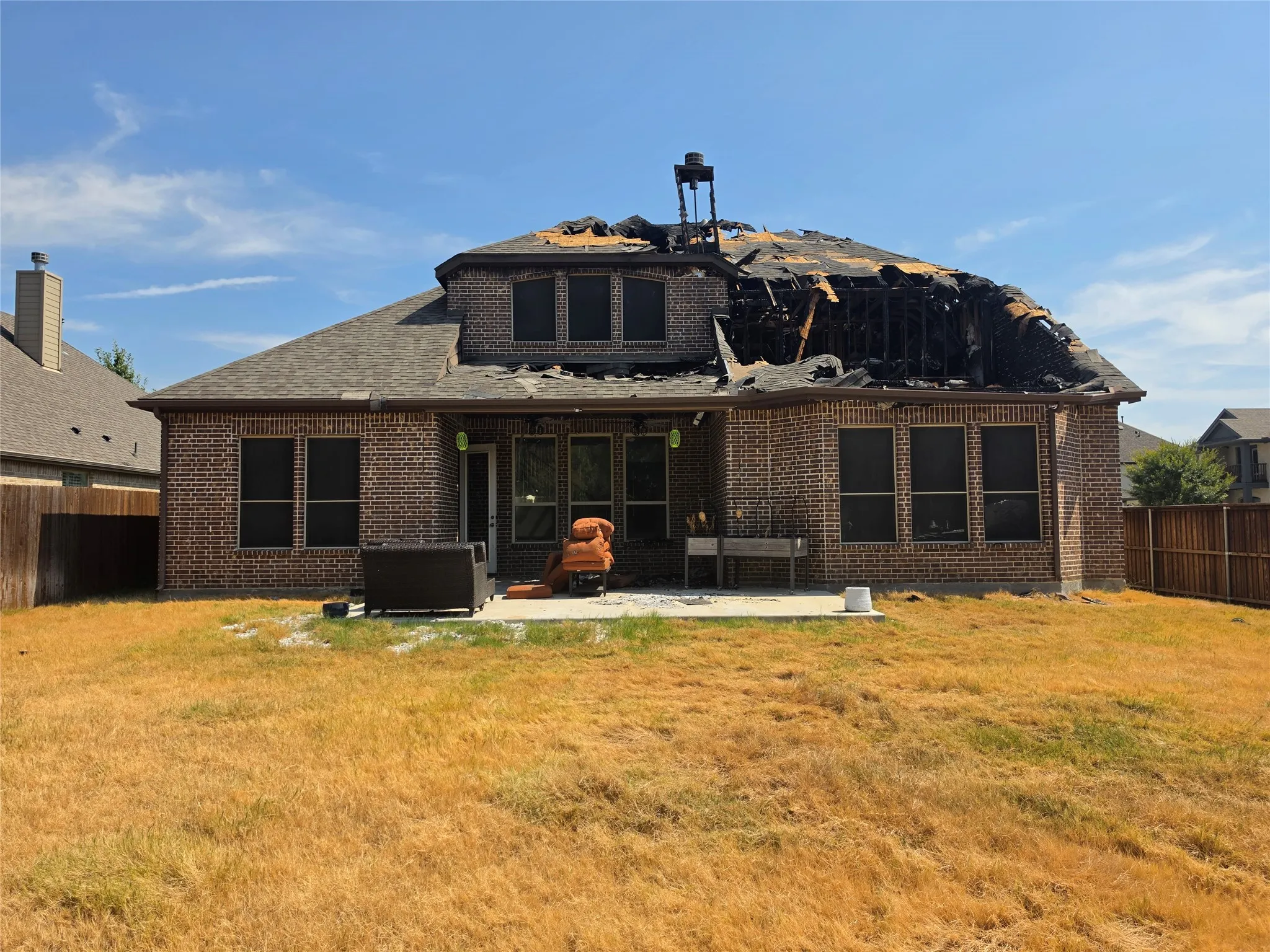 Single Family Residence For Sale in Denton County , 220 Northern Star Court, Little Elm, Texas 75068, 3 Bedroom, 4 Bathroom, 3 Garage spaces, 3,040 Sqft, built in 2019, mls#21394573, Real Estate Agent in Little Elm, Homes For Sale in Denton county, Homes For Sale in Little Elm, Realtor in Little Elm Texas, Real Estate Brokerage Independent Realty Texas, Luminita Cordes Realtor
