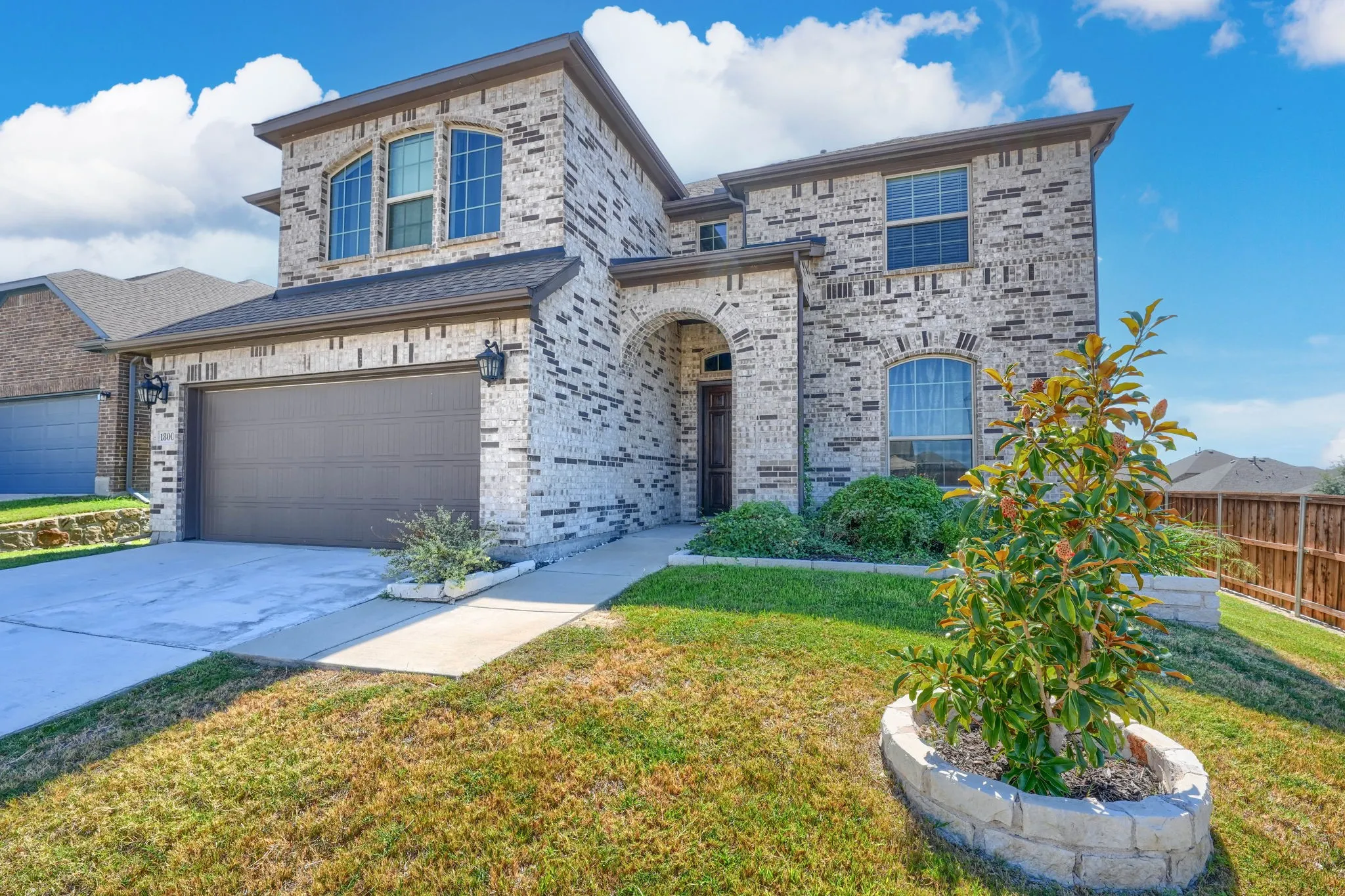 Single Family Residence For Sale in Collin County , 1800 Cedar Orchid Way, Wylie, Texas 75098, 4 Bedroom, 4 Bathroom, 2 Garage spaces, 3,342 Sqft, built in 2020, mls#21394656, Real Estate Agent in Wylie, Homes For Sale in Collin county, Homes For Sale in Wylie, Realtor in Wylie Texas, Real Estate Brokerage Independent Realty Texas, Luminita Cordes Realtor