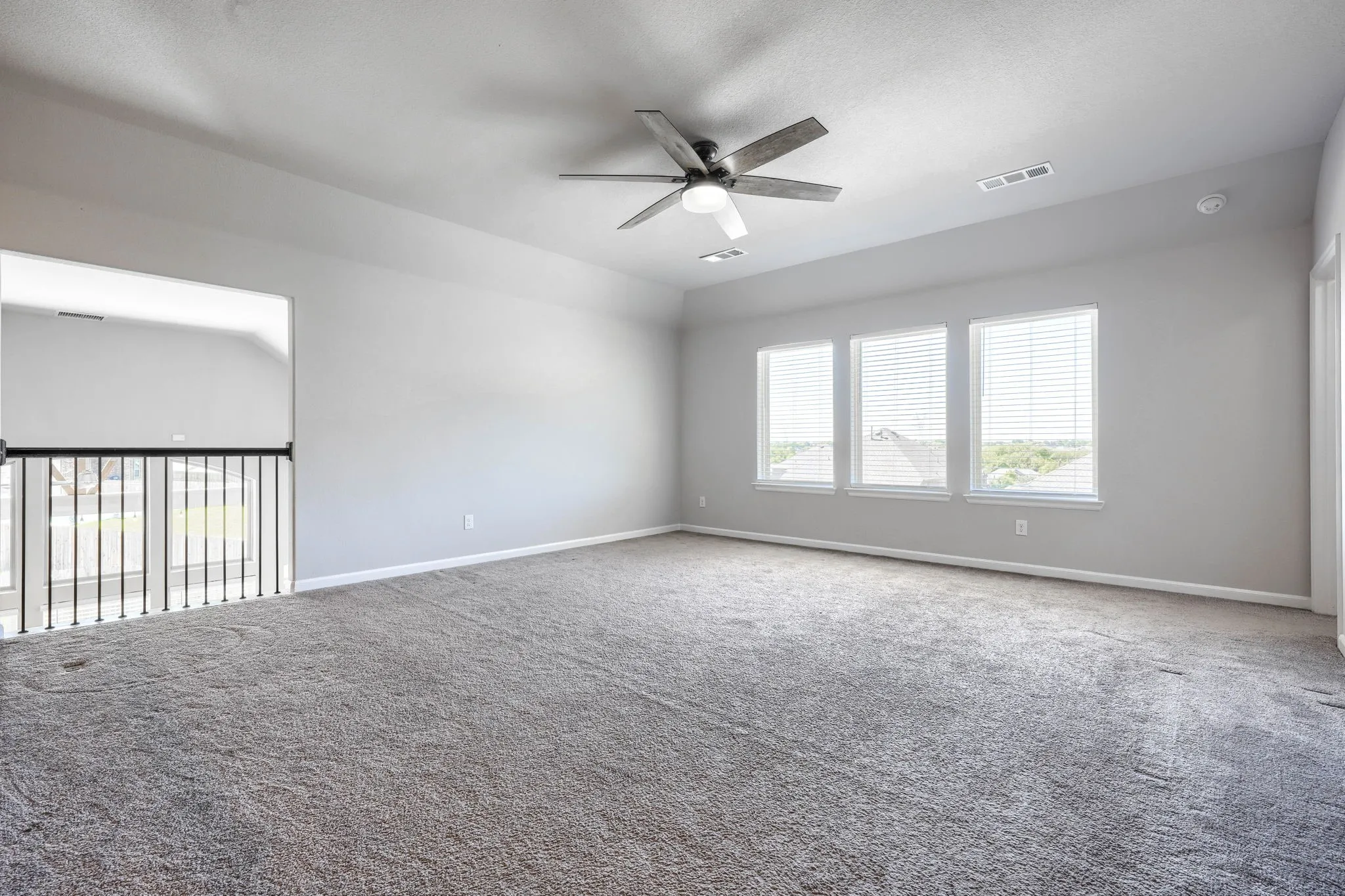 Single Family Residence For Sale in Collin County , 1800 Cedar Orchid Way, Wylie, Texas 75098, 4 Bedroom, 4 Bathroom, 2 Garage spaces, 3,342 Sqft, built in 2020, mls#21394656, Real Estate Agent in Wylie, Homes For Sale in Collin county, Homes For Sale in Wylie, Realtor in Wylie Texas, Real Estate Brokerage Independent Realty Texas, Luminita Cordes Realtor