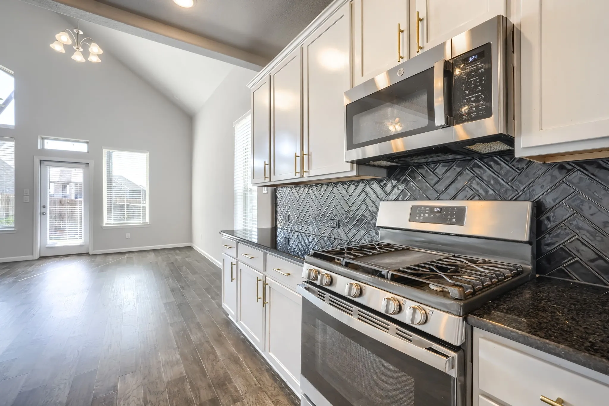 Single Family Residence For Sale in Collin County , 1800 Cedar Orchid Way, Wylie, Texas 75098, 4 Bedroom, 4 Bathroom, 2 Garage spaces, 3,342 Sqft, built in 2020, mls#21394656, Real Estate Agent in Wylie, Homes For Sale in Collin county, Homes For Sale in Wylie, Realtor in Wylie Texas, Real Estate Brokerage Independent Realty Texas, Luminita Cordes Realtor