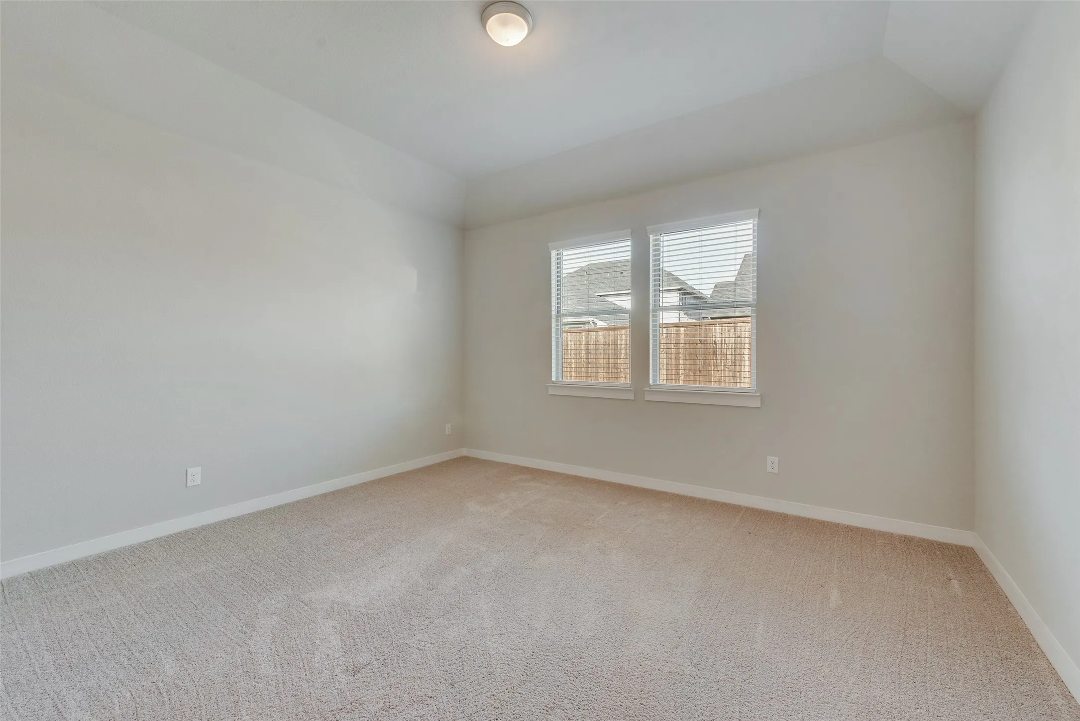 Single Family Residence For Rent in Rockwall County , 2637 Sonnier Circle, Royse City, Texas 75189, 4 Bedroom, 4 Bathroom, 2 Garage spaces, 2,366 Sqft, built in 2024, mls#21391728, Real Estate Agent in Royse City, Homes For Rent in Rockwall county, Homes For Rent in Royse City, Realtor in Royse City Texas, Real Estate Brokerage Independent Realty Texas, Luminita Cordes Realtor