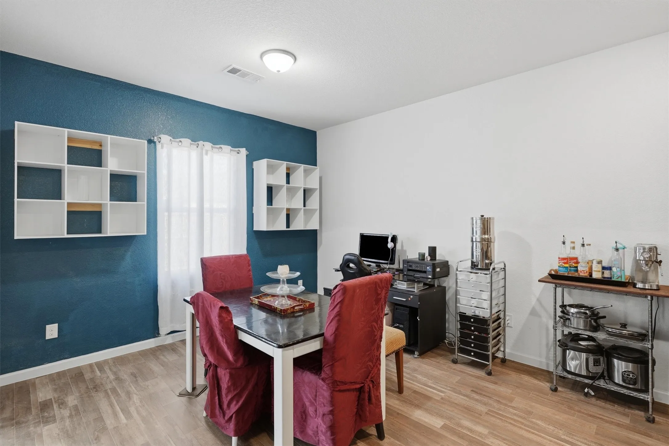 Single Family Residence For Rent in Tarrant County , 540 S Heights Drive, Crowley, Texas 76036, 3 Bedroom, 2 Bathroom, 2 Garage spaces, 2,004 Sqft, built in 2019, mls#21394813, Real Estate Agent in Crowley, Homes For Rent in Tarrant county, Homes For Rent in Crowley, Realtor in Crowley Texas, Real Estate Brokerage Independent Realty Texas, Luminita Cordes Realtor