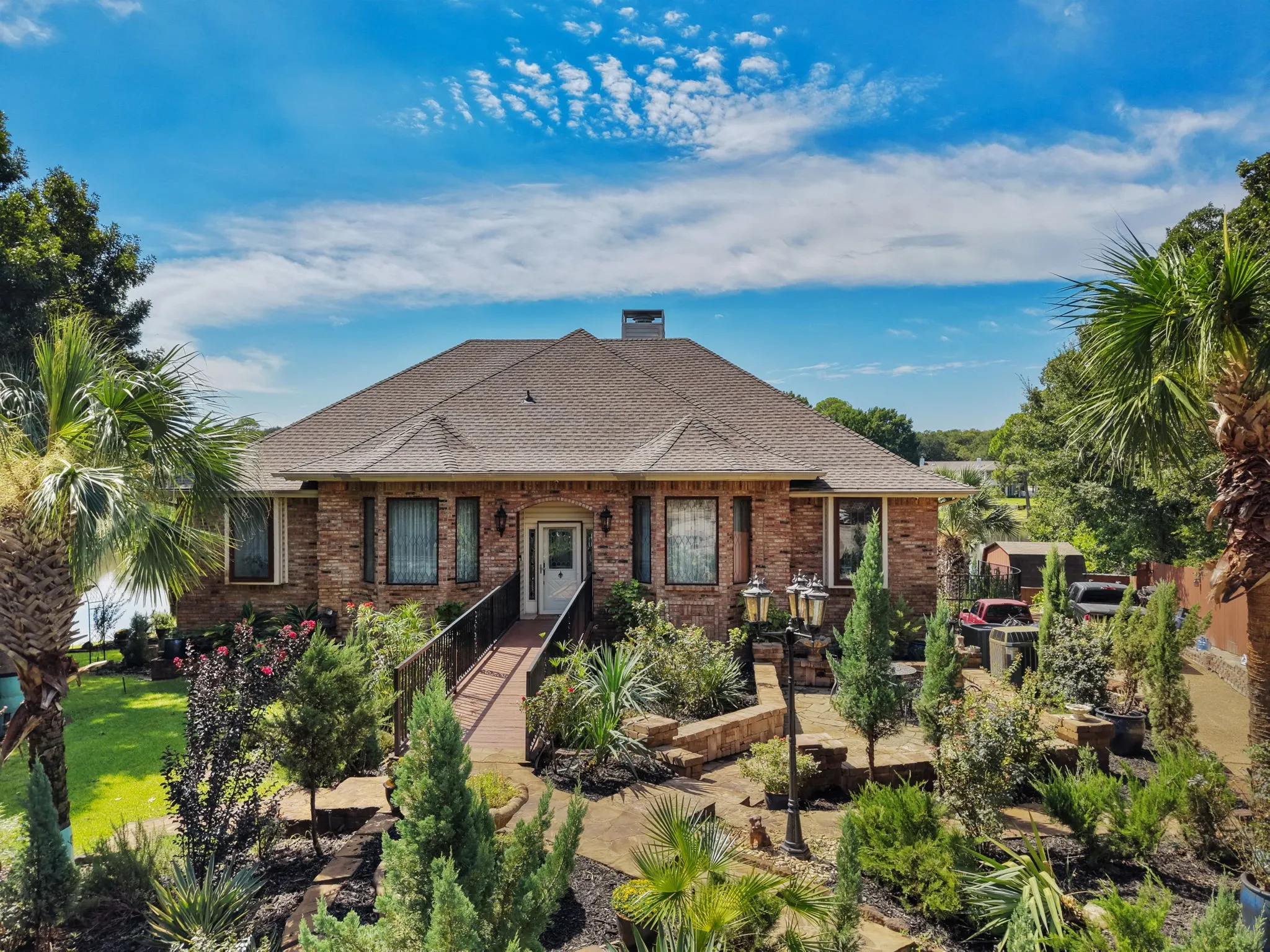 Single Family Residence For Sale