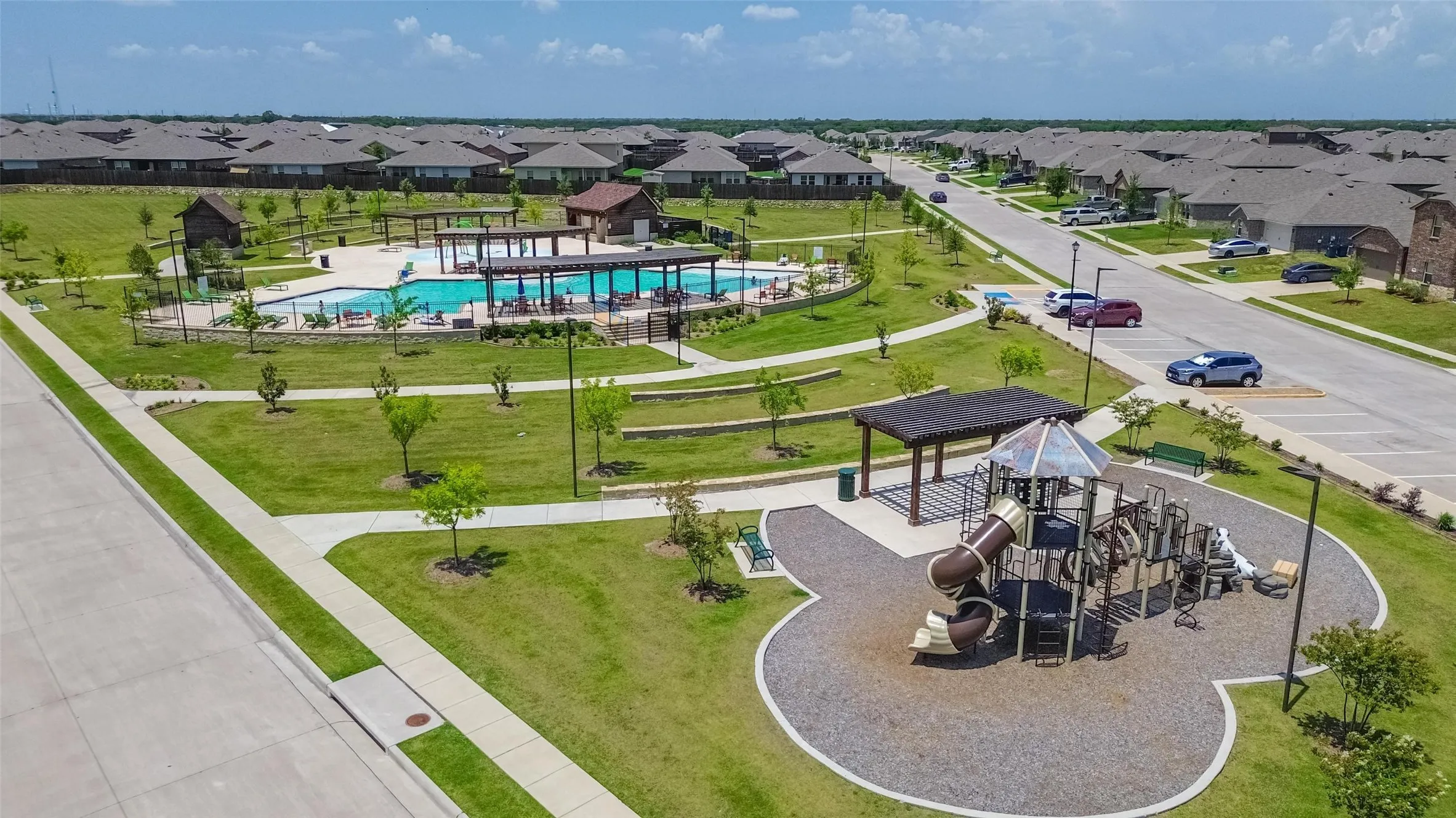 Single Family Residence For Sale in Collin County , 301 Pine Hollow Way, Josephine, Texas 75189, 4 Bedroom, 2 Bathroom, 2 Garage spaces, 1,789 Sqft, built in 2020, mls#21393503, Real Estate Agent in Josephine, Homes For Sale in Collin county, Homes For Sale in Josephine, Realtor in Josephine Texas, Real Estate Brokerage Independent Realty Texas, Luminita Cordes Realtor