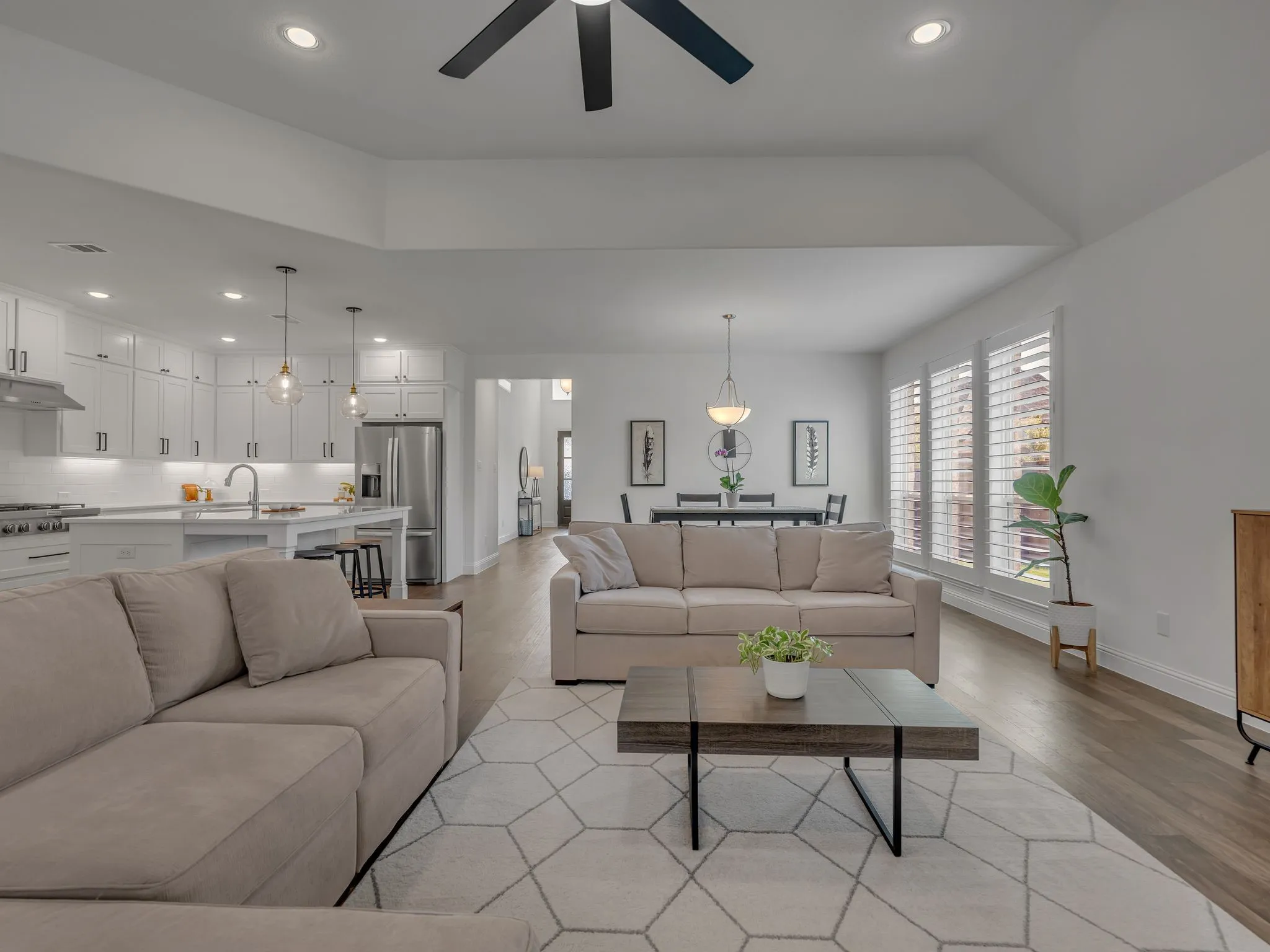 Single Family Residence For Sale in Collin County , 1041 Lone Grove Lane, Prosper, Texas 75078, 4 Bedroom, 3 Bathroom, 3 Garage spaces, 3,291 Sqft, built in 2020, mls#21394809, Real Estate Agent in Prosper, Homes For Sale in Collin county, Homes For Sale in Prosper, Realtor in Prosper Texas, Real Estate Brokerage Independent Realty Texas, Luminita Cordes Realtor