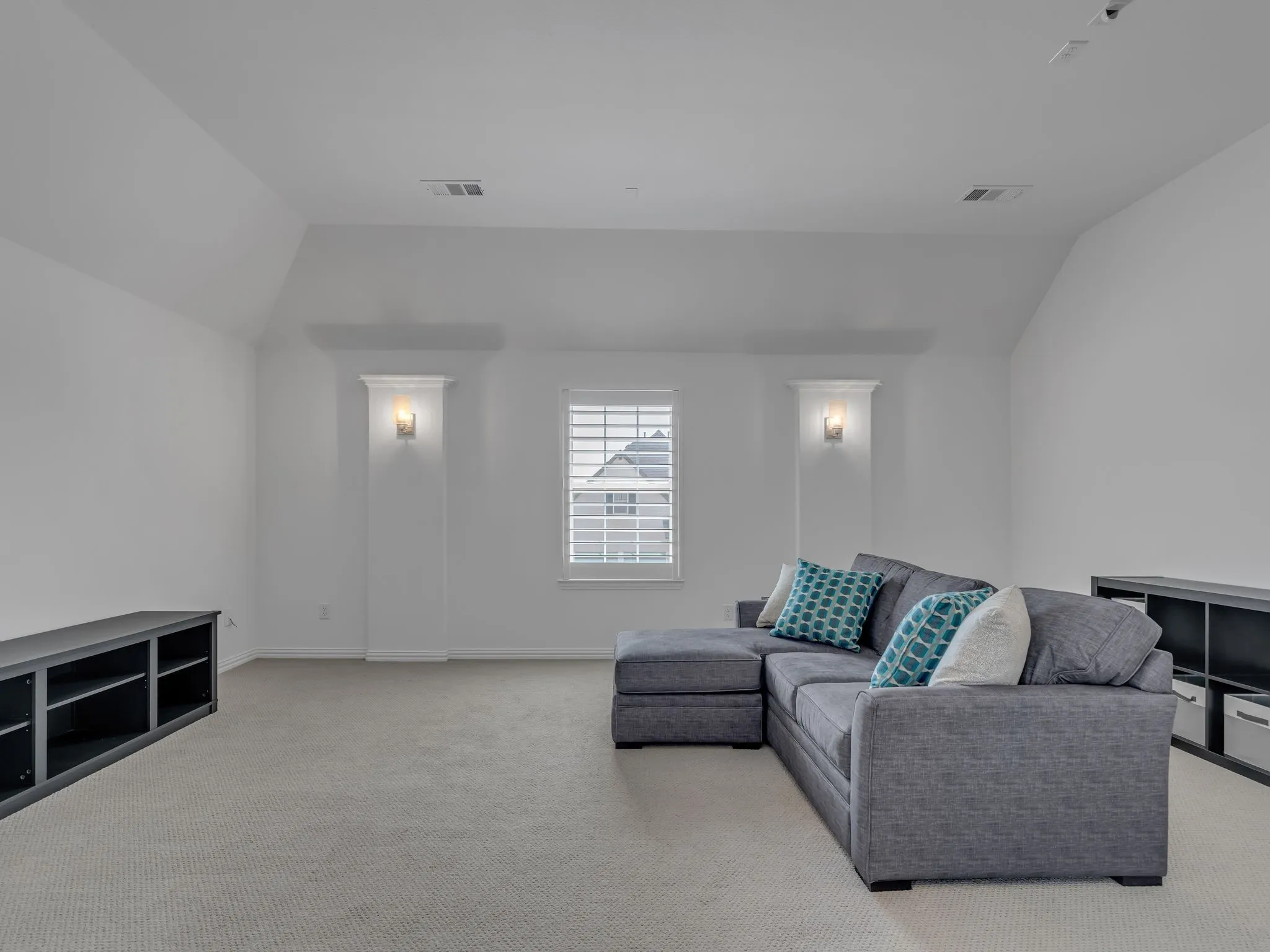 Single Family Residence For Sale in Collin County , 1041 Lone Grove Lane, Prosper, Texas 75078, 4 Bedroom, 3 Bathroom, 3 Garage spaces, 3,291 Sqft, built in 2020, mls#21394809, Real Estate Agent in Prosper, Homes For Sale in Collin county, Homes For Sale in Prosper, Realtor in Prosper Texas, Real Estate Brokerage Independent Realty Texas, Luminita Cordes Realtor