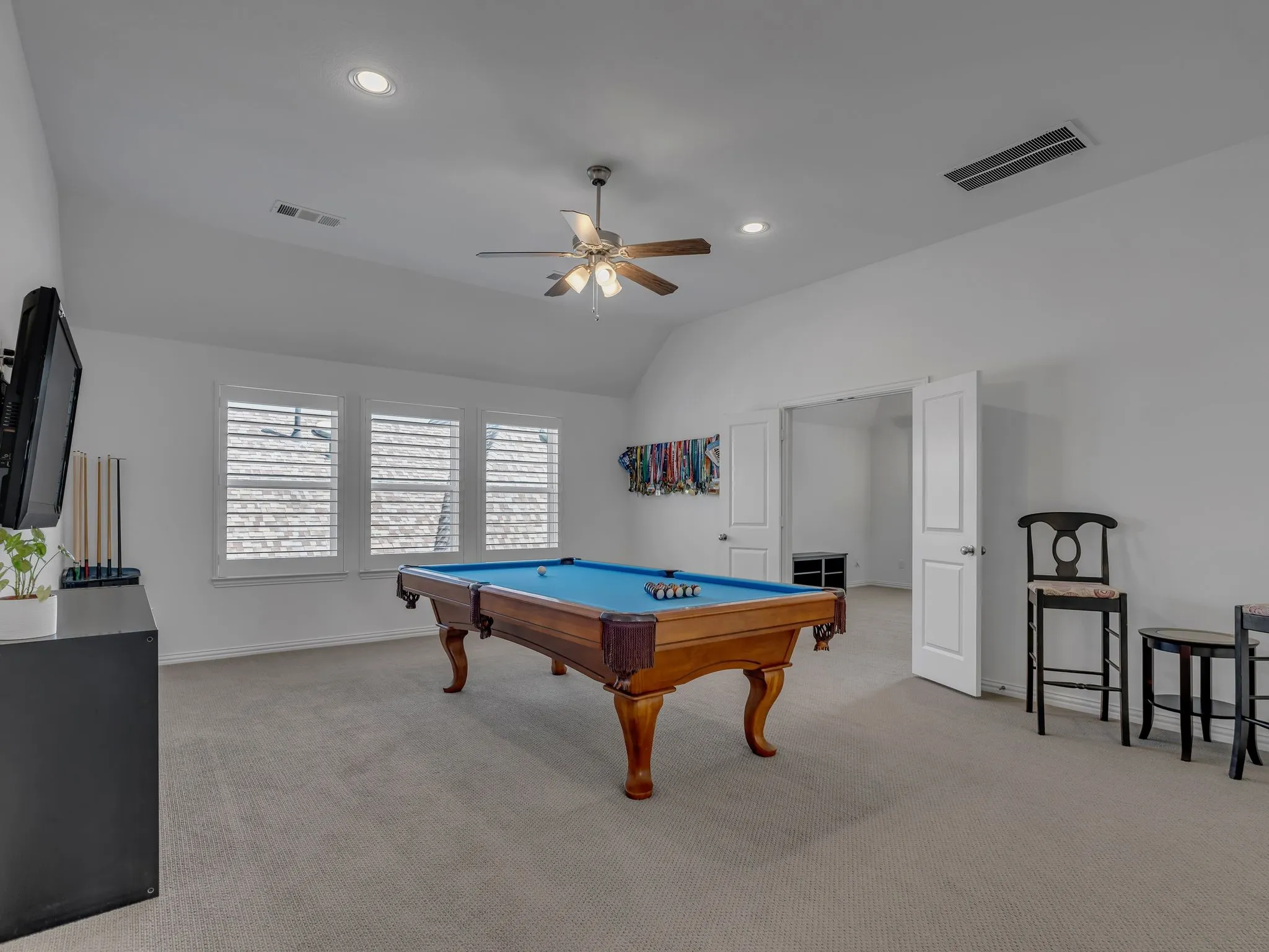 Single Family Residence For Sale in Collin County , 1041 Lone Grove Lane, Prosper, Texas 75078, 4 Bedroom, 3 Bathroom, 3 Garage spaces, 3,291 Sqft, built in 2020, mls#21394809, Real Estate Agent in Prosper, Homes For Sale in Collin county, Homes For Sale in Prosper, Realtor in Prosper Texas, Real Estate Brokerage Independent Realty Texas, Luminita Cordes Realtor