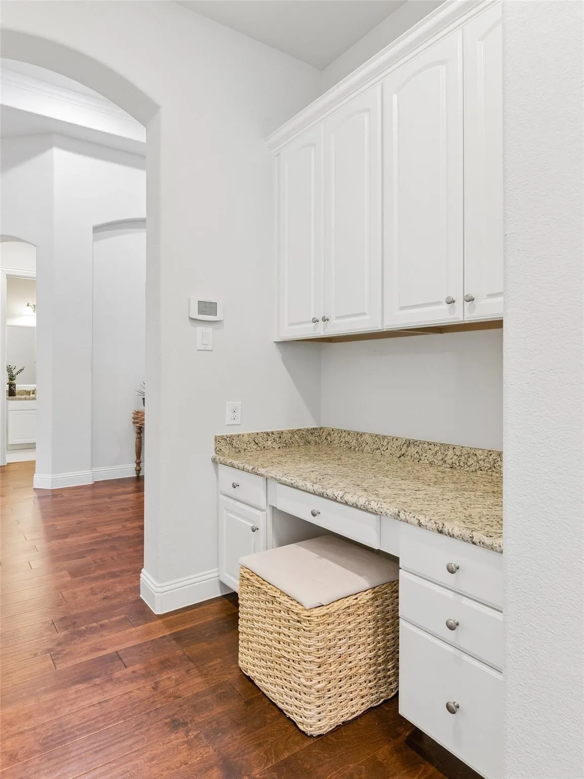 Single Family Residence For Rent in Denton County , 1509 9th Street, Argyle, Texas 76226, 4 Bedroom, 3 Bathroom, 2 Garage spaces, 2,585 Sqft, built in 2016, mls#21393879, Real Estate Agent in Argyle, Homes For Rent in Denton county, Homes For Rent in Argyle, Realtor in Argyle Texas, Real Estate Brokerage Independent Realty Texas, Luminita Cordes Realtor